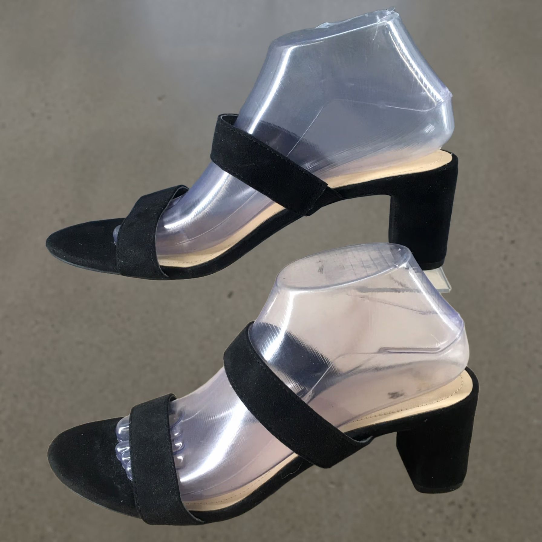 H&M H&M Sandals Womens 9.5 Casual Slip On Two Strap Heels Slide Black Faux Suede Platform Block Heel Mens Womens Girls Boys? Size US 10 / IT 40 - 1 Thumbnail