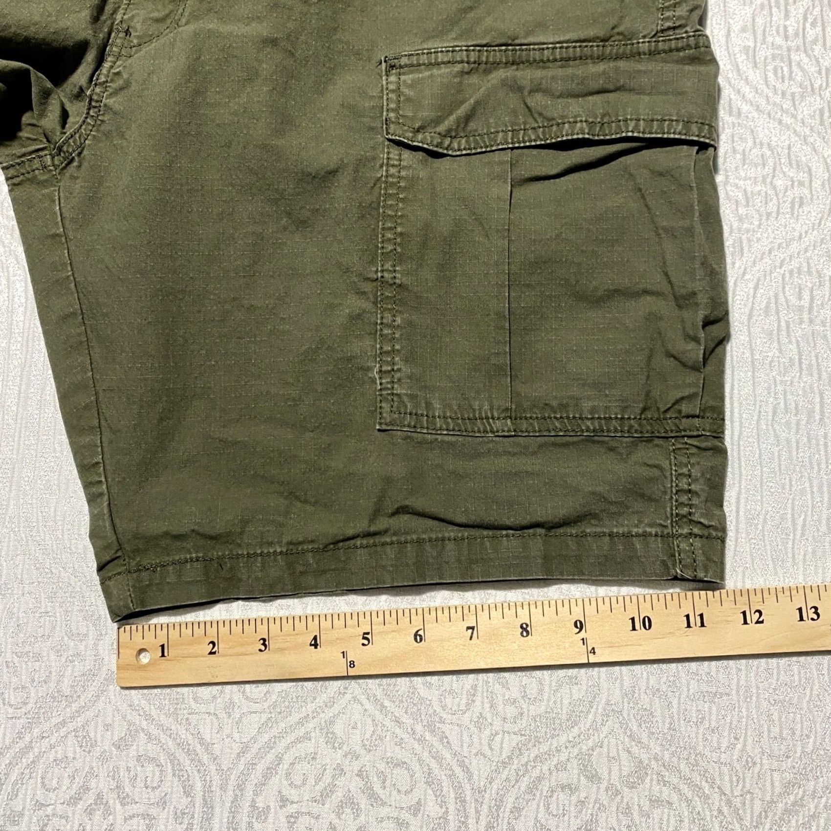 Olive Signature by Levi Strauss Mens Cargo Shorts Olive Green Size 42 Ripstop Cotton Blend Size US 42 / EU 58 - 7 Thumbnail