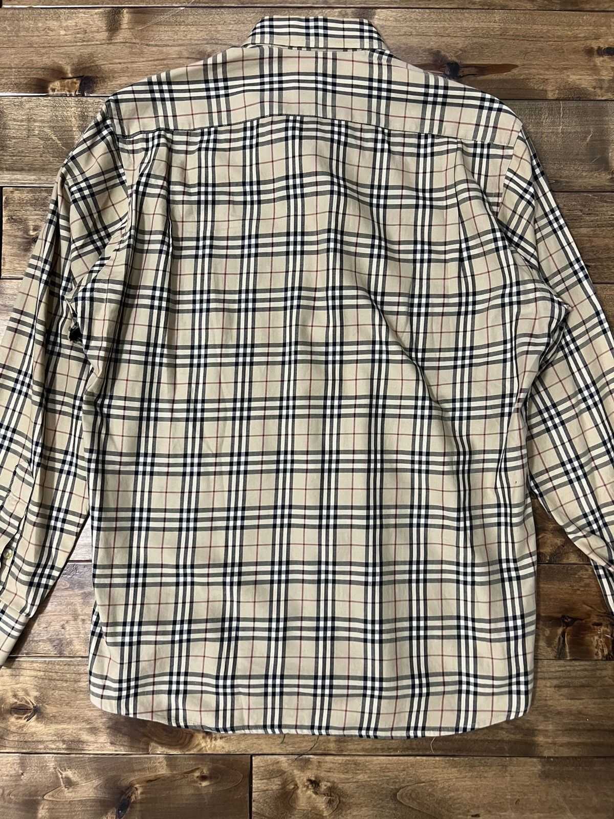 Burberry Famous Burberry Shirt Size US M / EU 48-50 / 2 - 7 Thumbnail
