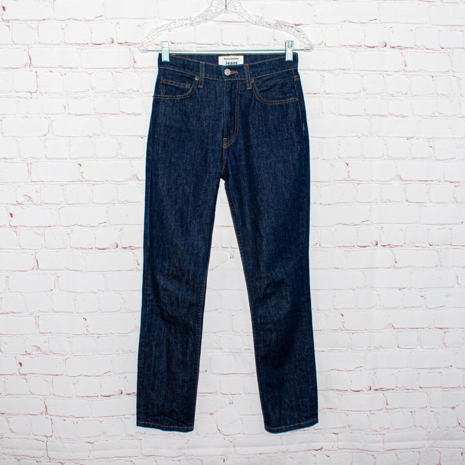Reformation Reformation Julia High Rise Cigarette Jeans in Volta Wash Size 24" / US 00 / IT 34 - 6 Thumbnail