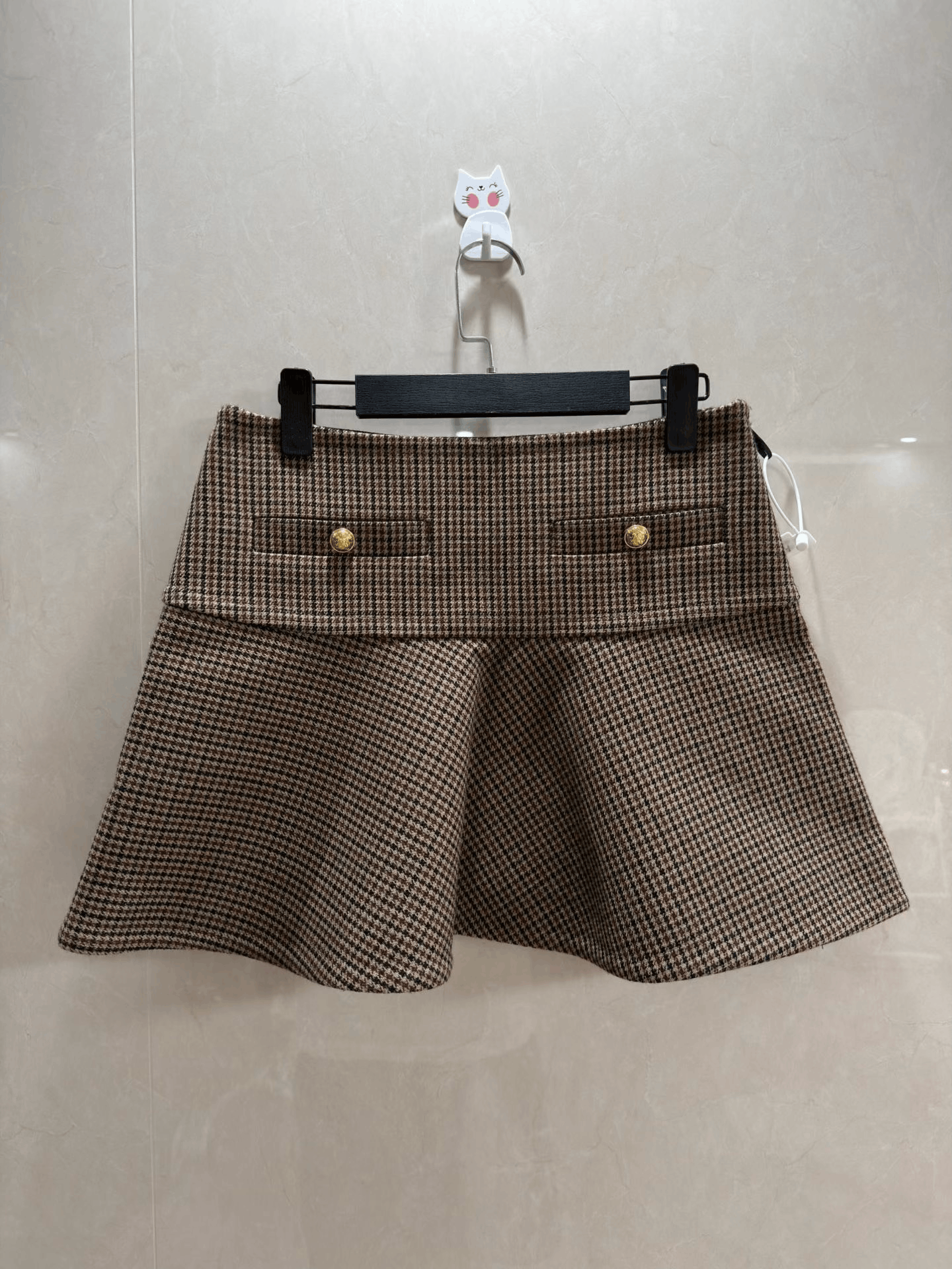 Celine Celine Houndstooth Wool Ruffled Mini Skirt Size 38" / US 16 / IT 52 - 1 Thumbnail