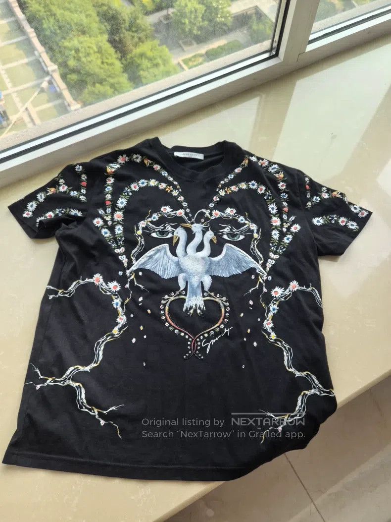 Givenchy Givenchy T-Shirt Size US M / EU 48-50 / 2 - 1 Thumbnail