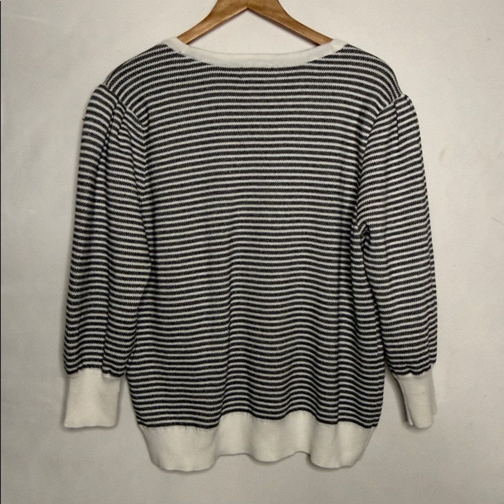 Karl Lagerfeld NWOT Karl Lagerfeld Paris striped C'est La Vie sweatshirt XL Size XL / US 12-14 / IT 48-50 - 6 Thumbnail