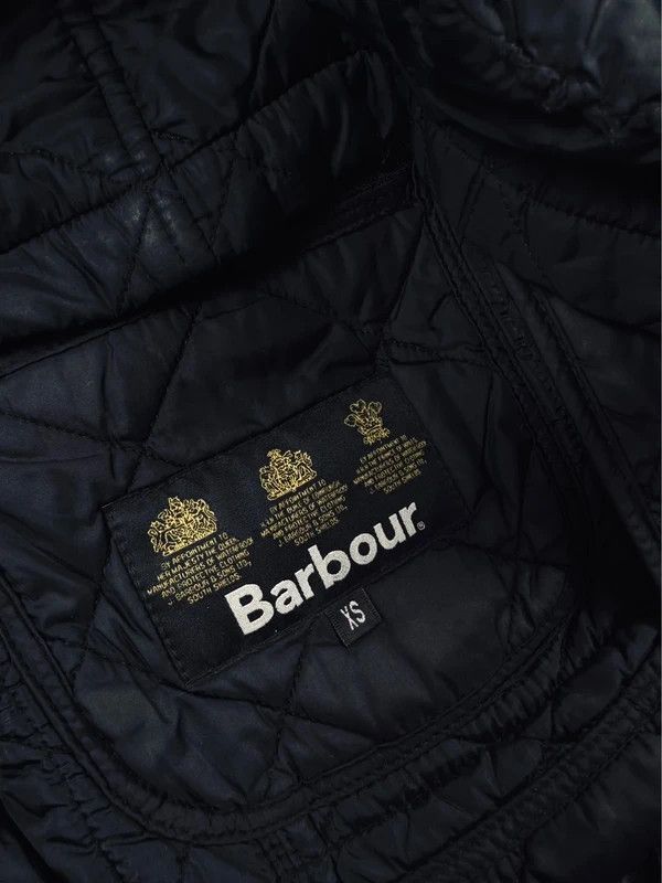 Barbour Vintage Barbour quilted down jacket black XS logo Size US XS / EU 42 / 0 - 4 Thumbnail
