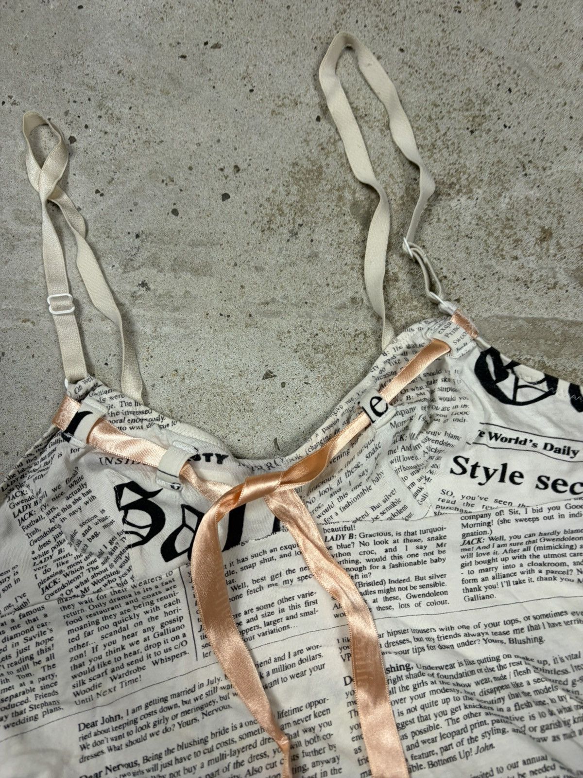 John Galliano 2000s John Galliano Lingerie Gazette Tank Top Corset Print Size S / US 4 / IT 40 - 9 Thumbnail