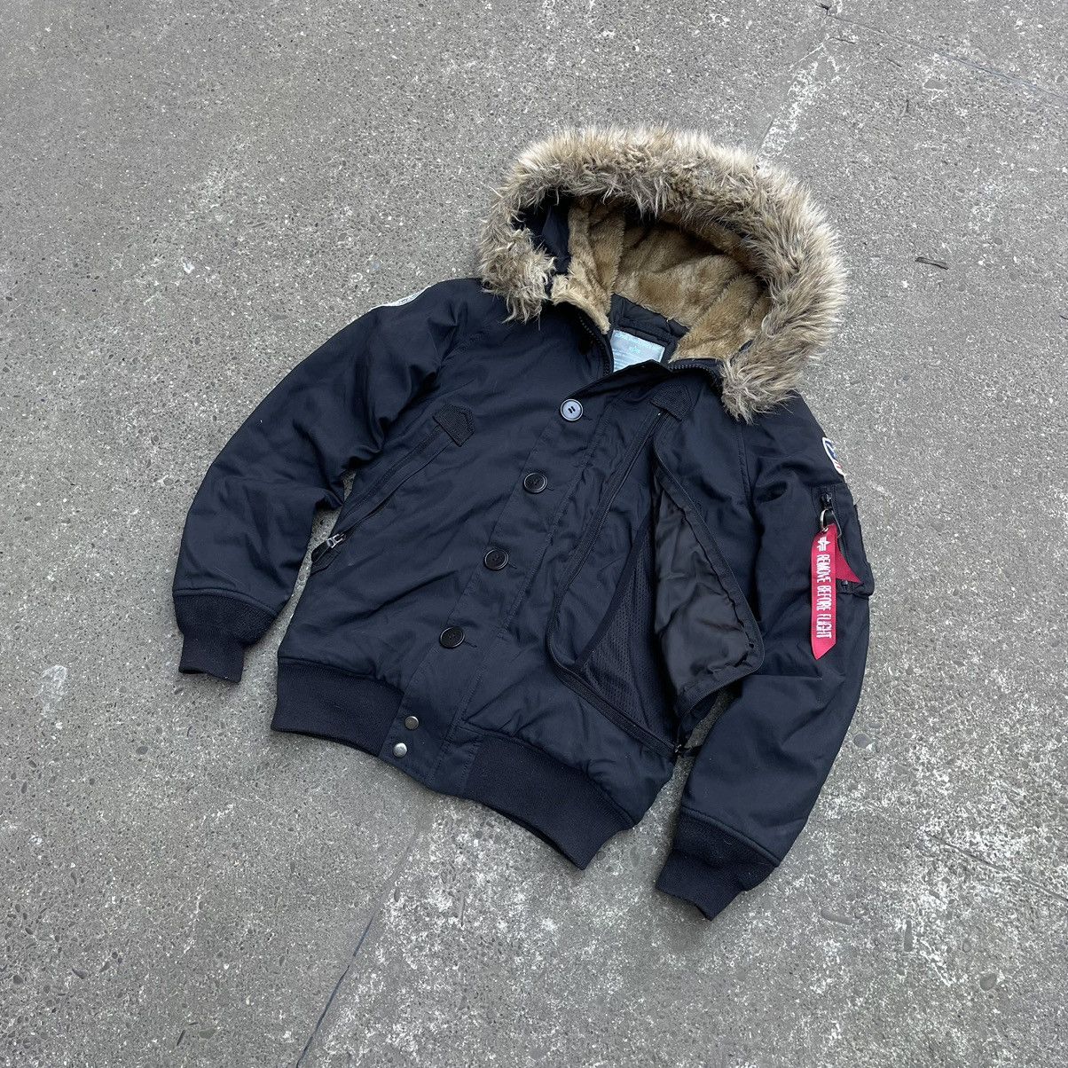 Alpha Industries × If Six Was Nine Vintage Alpha Industries Faux Fur Hood Bomber Jacket Alaska Size US M / EU 48-50 / 2 - 5 Thumbnail