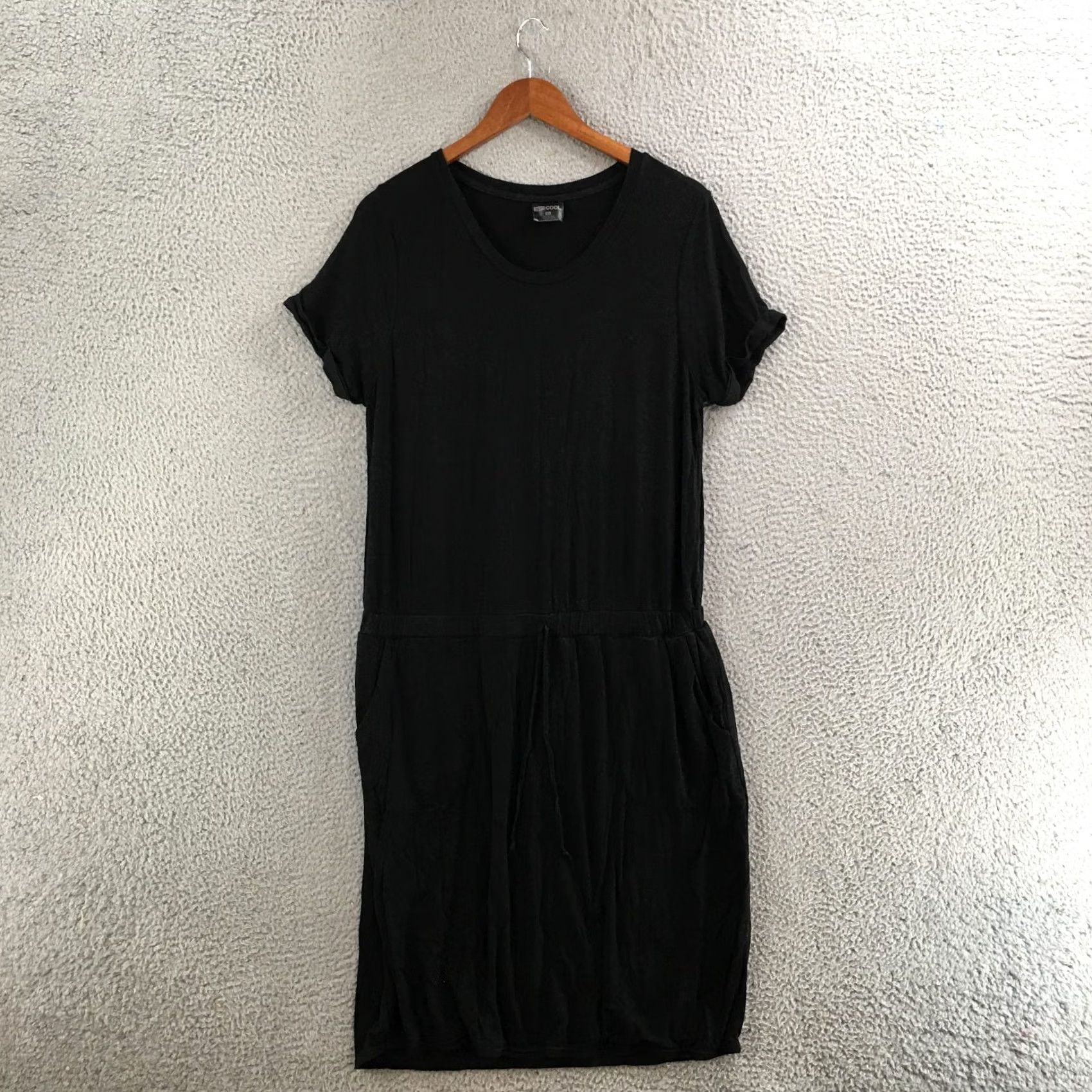 Vintage 32 Degrees COOL Dress Womens XL Scoop Neck Short Sleeve Sheath Black Solid Size 40" / US 18 - 2 Thumbnail