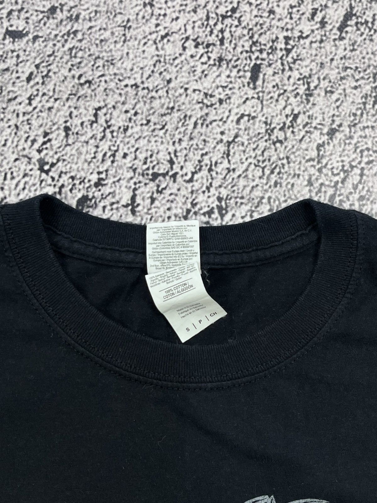 Anime Vintage Y2K anima big logo tee size S Size US S / EU 44-46 / 1 - 4 Thumbnail