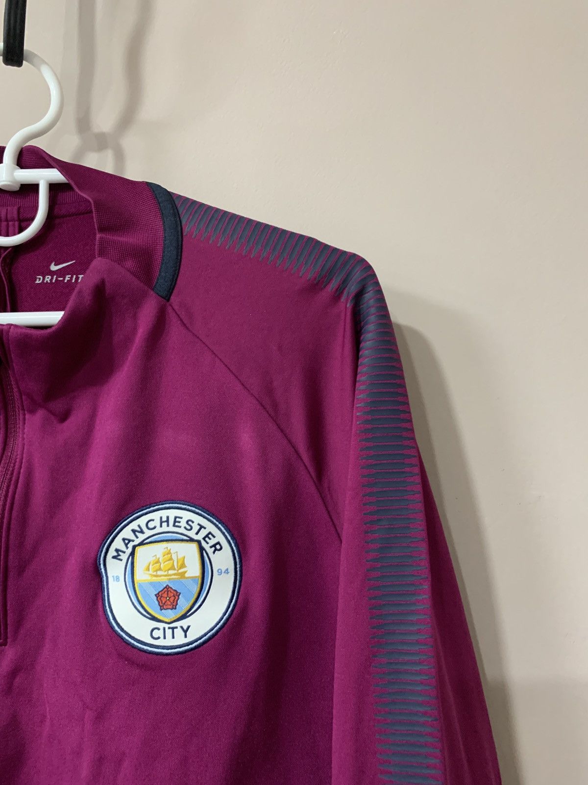 Nike Manchester City 1/3 Zip Football Sweatshirt Nike Soccer Size US L / EU 52-54 / 3 - 3 Thumbnail