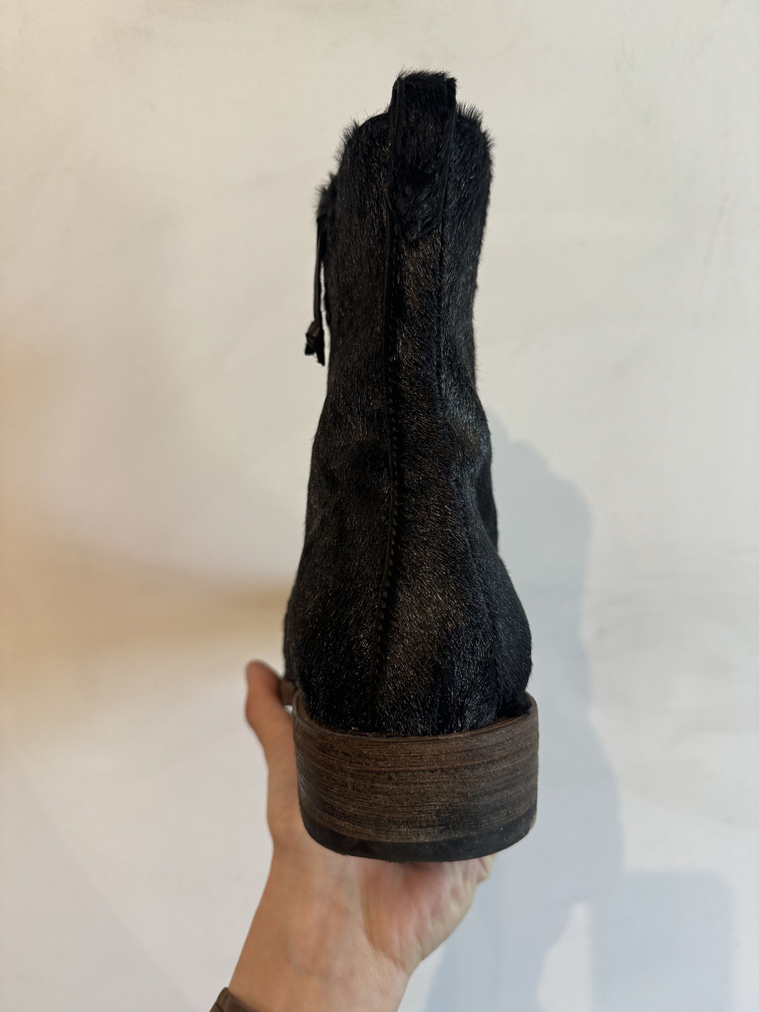 John Varvatos John Varvatos Collection Parisian Ponyhair Boots US 9 Size US 9 / EU 42 - 3 Thumbnail