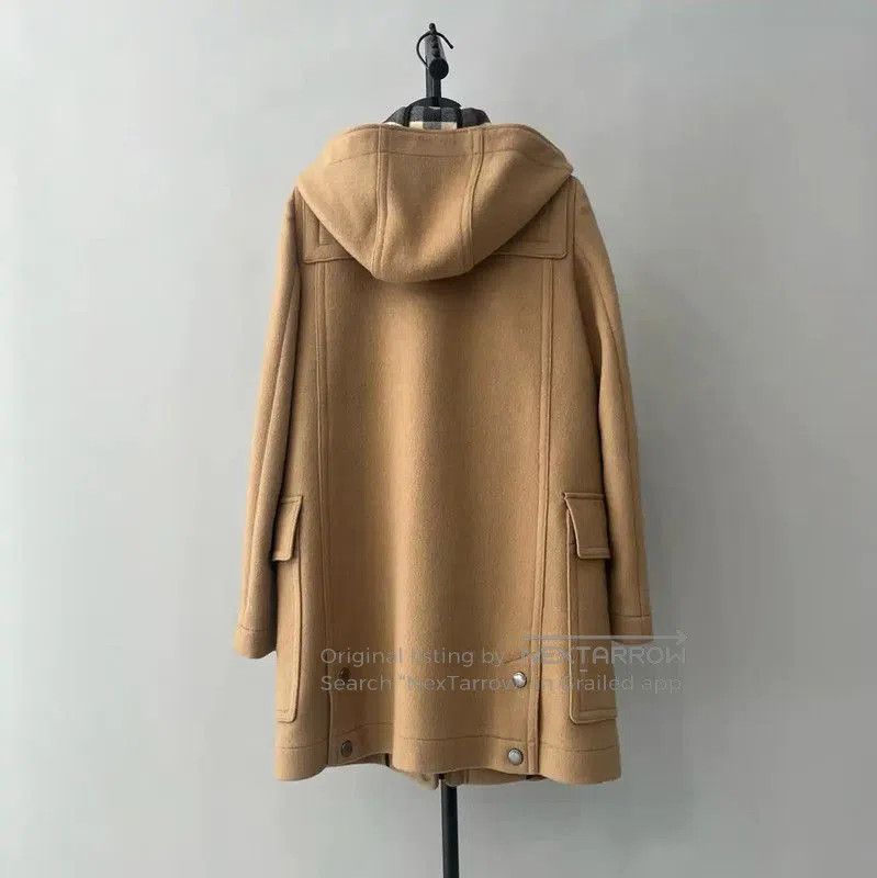 Burberry Burberry Beige Wool Women's Coat. Size XS / US 0-2 / IT 36-38 - 2 Thumbnail