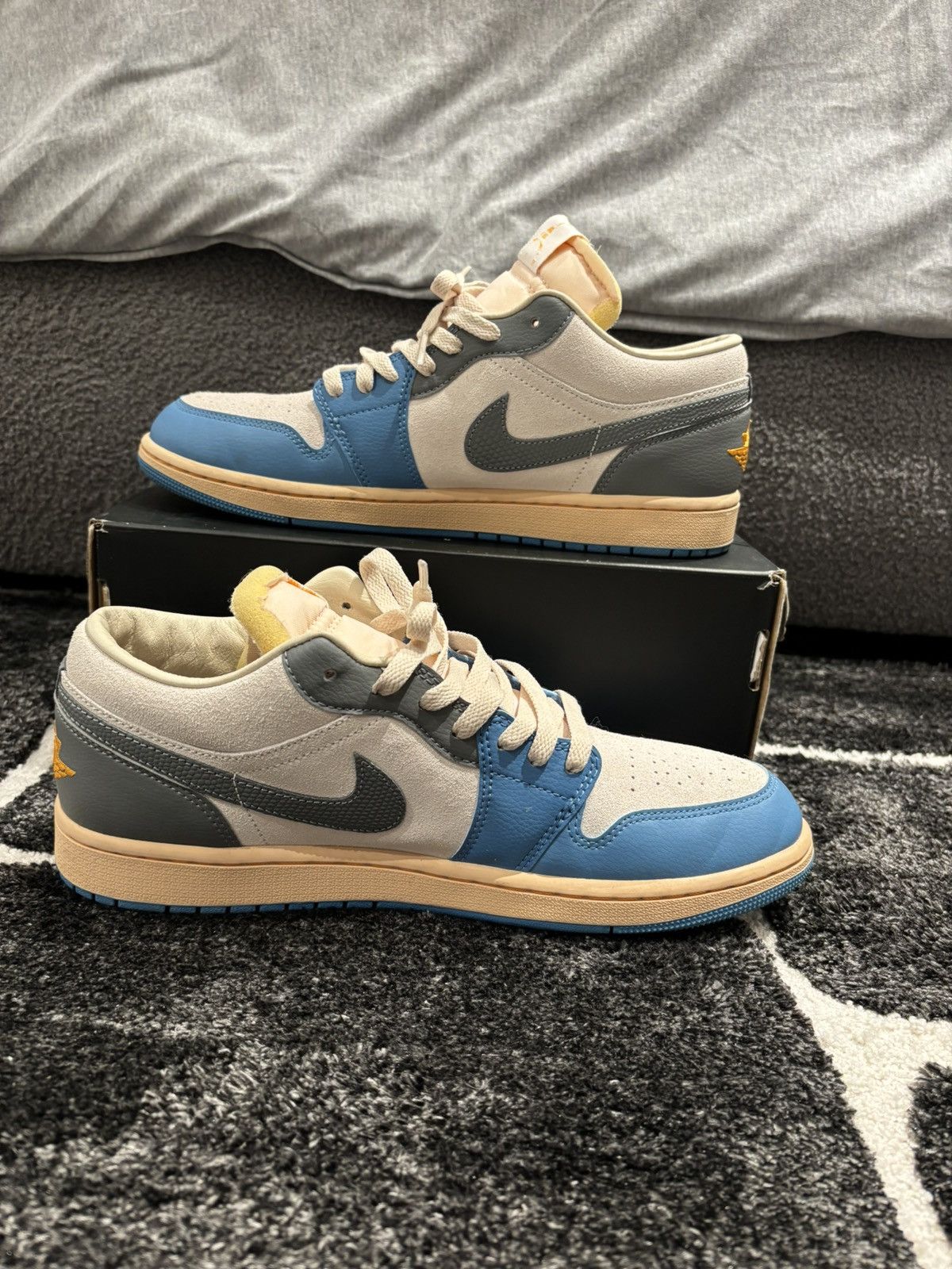 Jordan Brand × Nike Jordan 1 Tokyo 98 Size US 10.5 / EU 43-44 - 4 Thumbnail