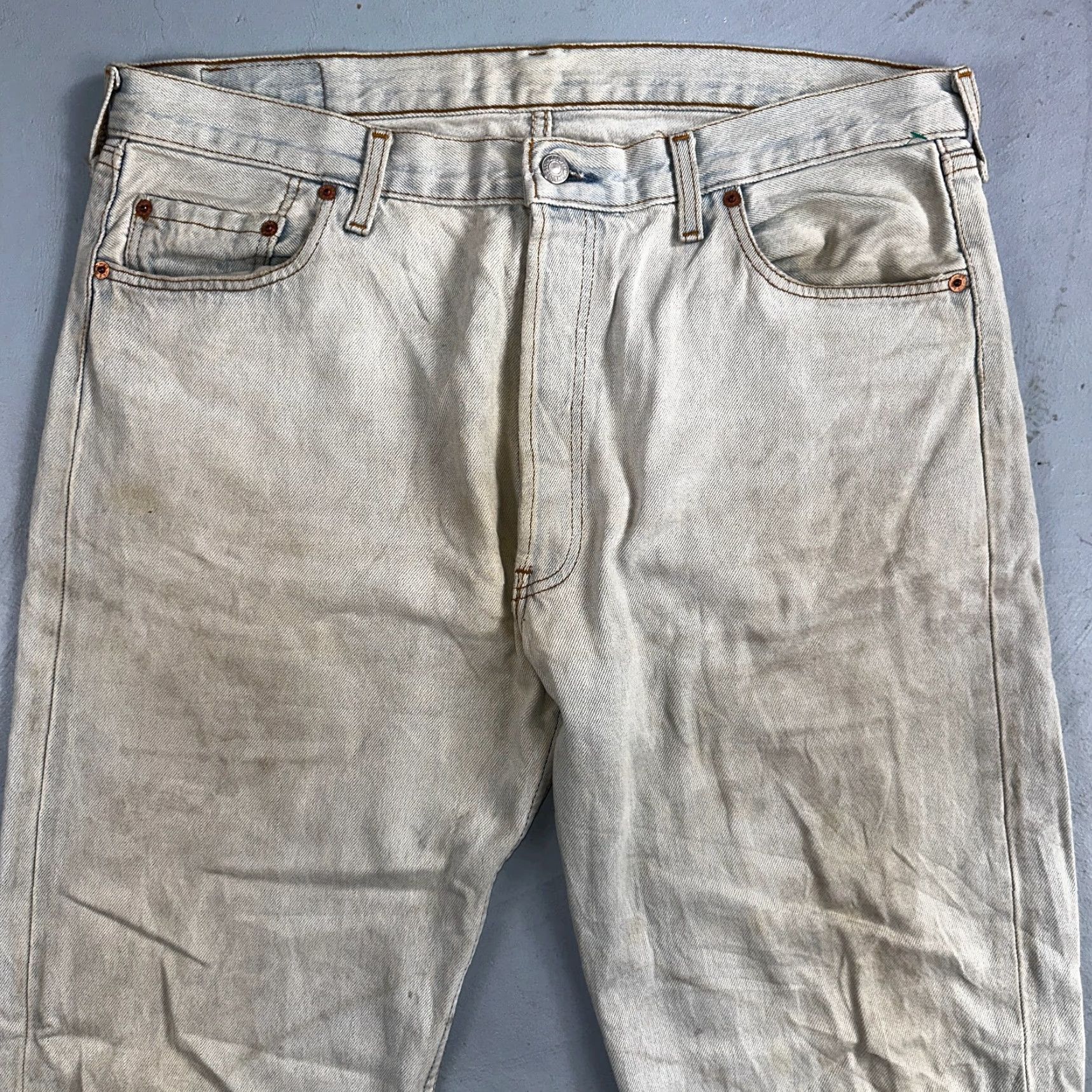 Levi's VINTAGE Levi's 501 Jeans Straight Mens Regular 38 Light Blue 90s UK 501 Series 5-Pocket Denim Size US 38 / EU 54 - 2 Thumbnail
