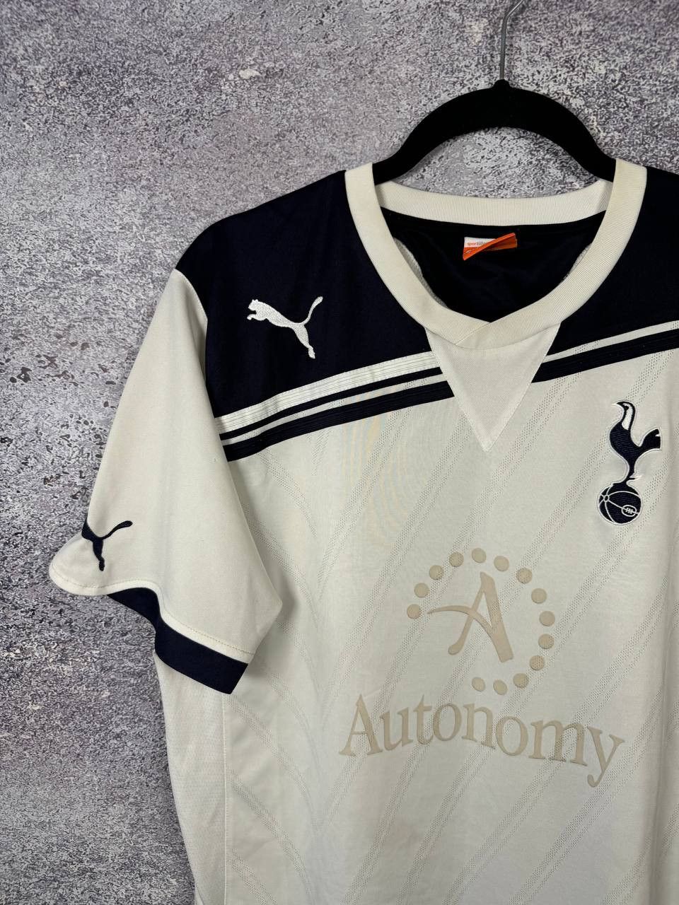 Puma Tottenham Hotspur 2010/11 Puma Home Soccer Jersey Medium Size US M / EU 48-50 / 2 - 3 Thumbnail