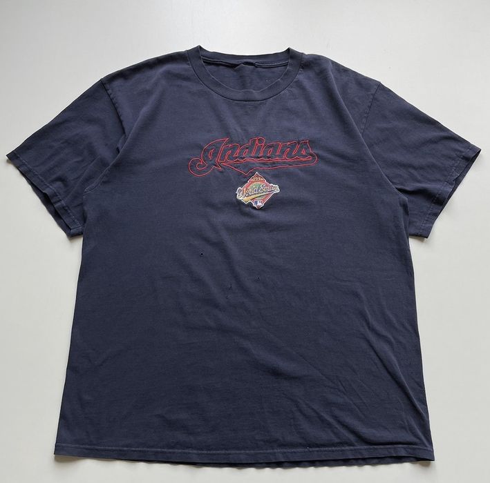 Vintage Cleveland Indians Embroidered Lee Sport MLB T shirt Men’s Size  Large 