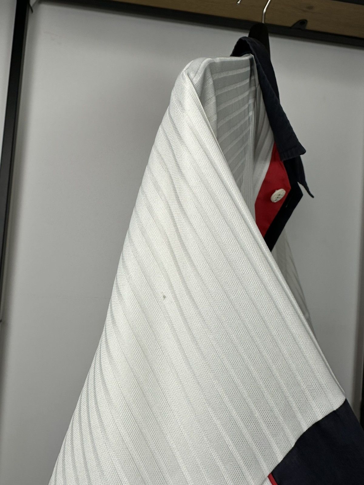 Umbro Vintage 1997-1999 England Umbro #9 Shearer Jersey Home Kit L Size US L / EU 52-54 / 3 - 12 Thumbnail