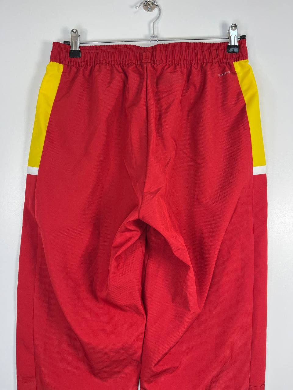 Adidas Adidas Track Pants Red Lightweight Training Pants Size M Size US 40 / EU 56 - 6 Thumbnail