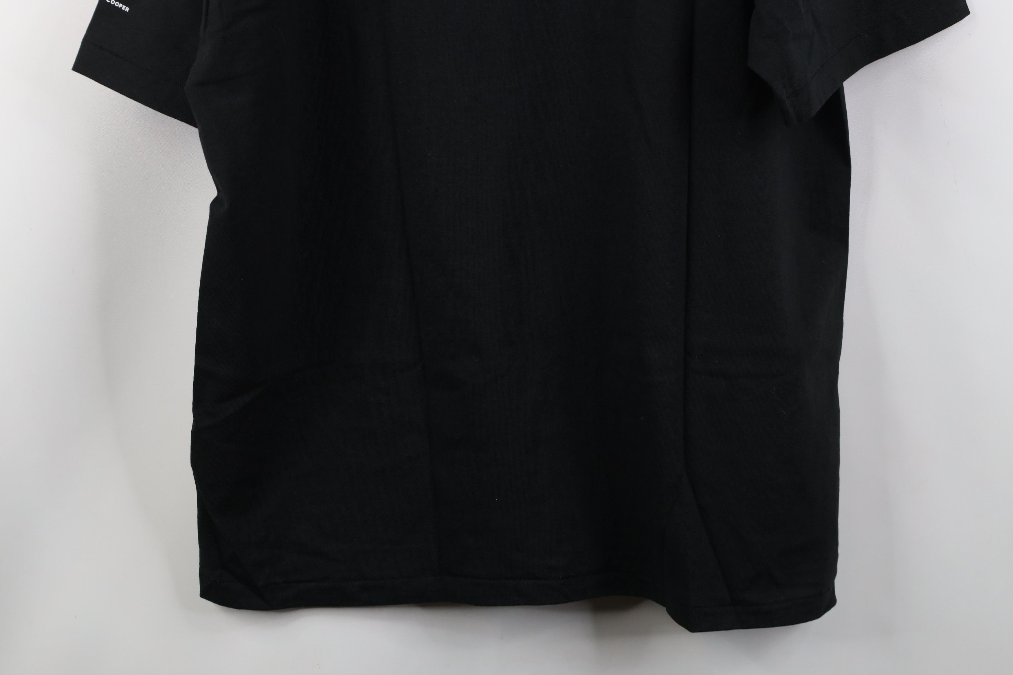 Vintage Vintage Y2K 2004 Motorsports Mickey Thompson Avon T-Shirt Size US XL / EU 56 / 4 - 15 Thumbnail