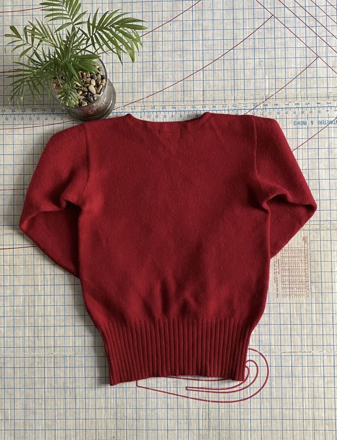 Harley Davidson Vintage Harley Davidson Sporting Goods Co 40-6s Sweater Red Size US S / EU 44-46 / 1 - 7 Thumbnail