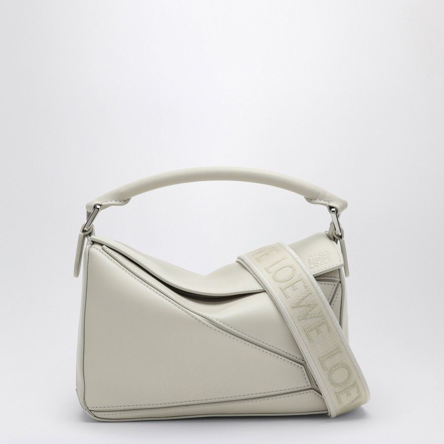 Loewe o1d2blof0824 Size: OS / Small Puzzle Bag in White Size ONE SIZE - 1 Thumbnail