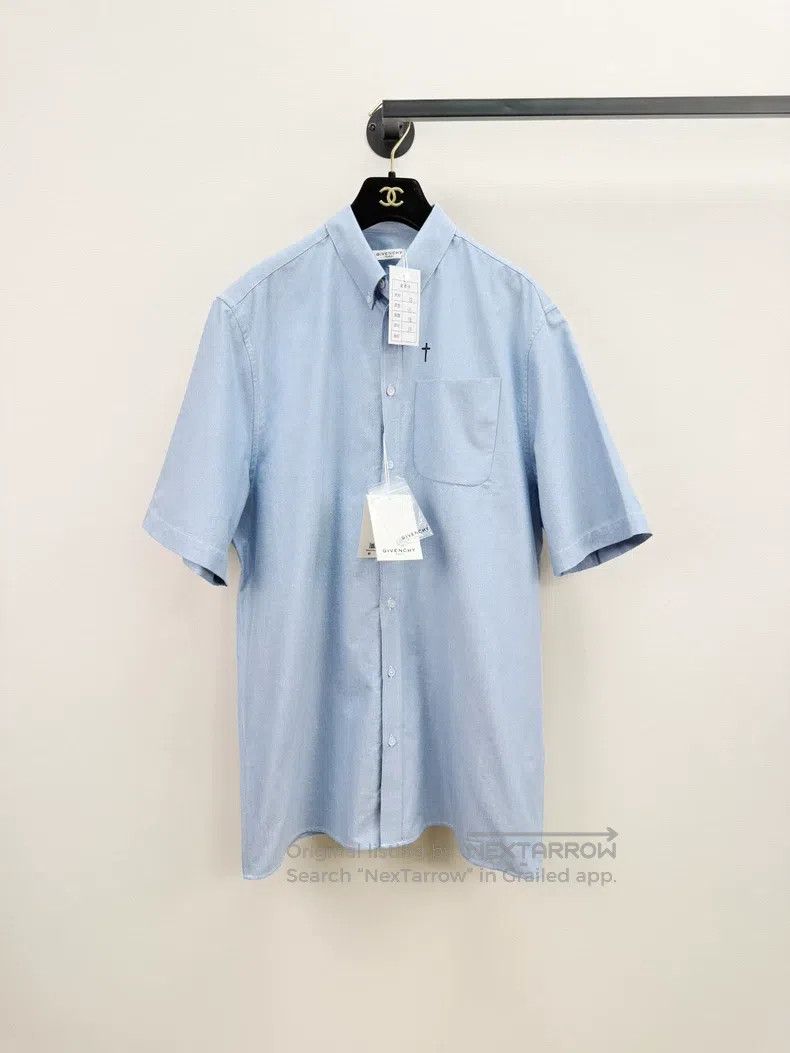 Givenchy Givenchy Size36 White Short Sleeve Size US M / EU 48-50 / 2 - 1 Thumbnail