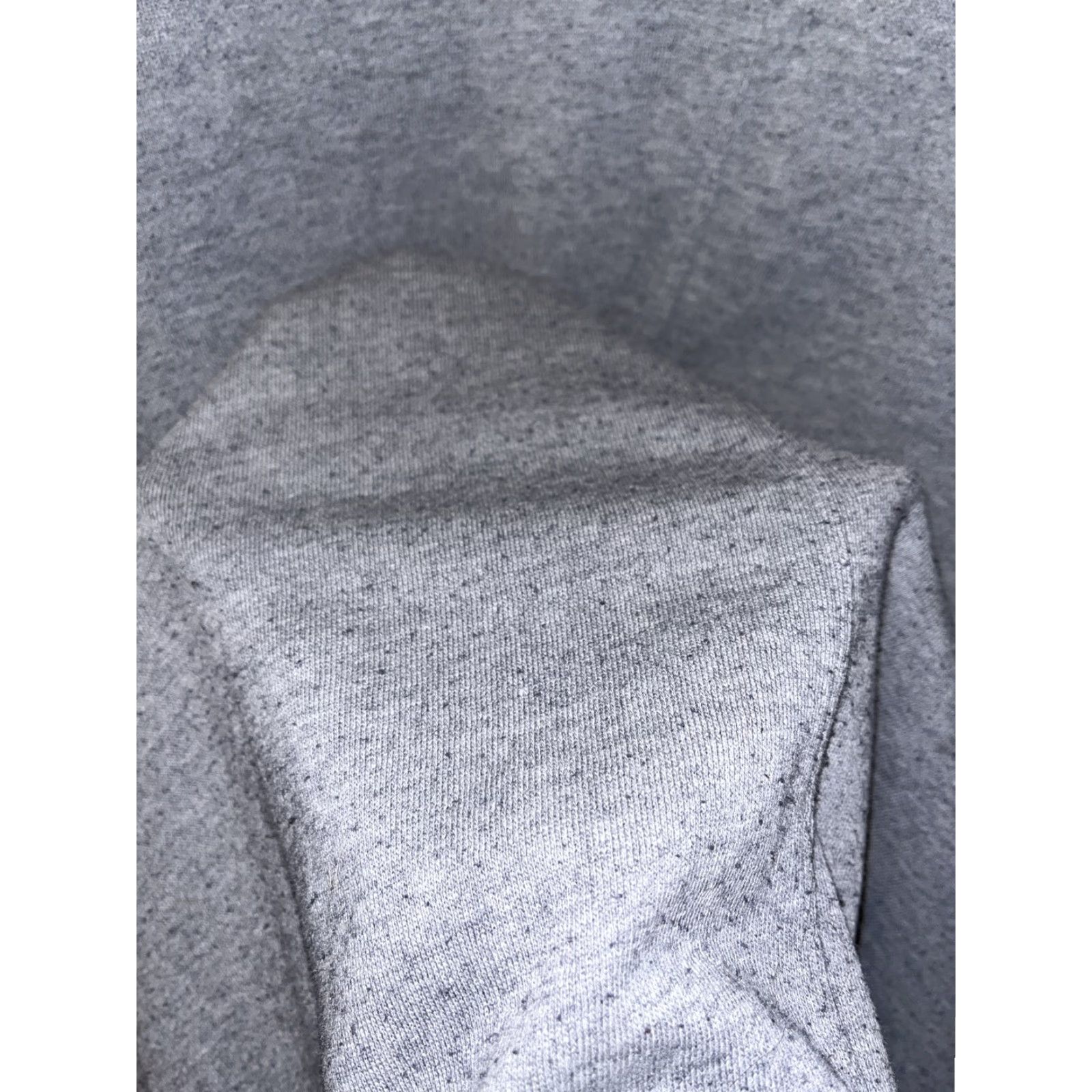 Vintage VINTAGE GAP Mens Gray V-Neck Sweatshirt Pullover 90s Style Medium All Seasons Size US M / EU 48-50 / 2 - 4 Thumbnail