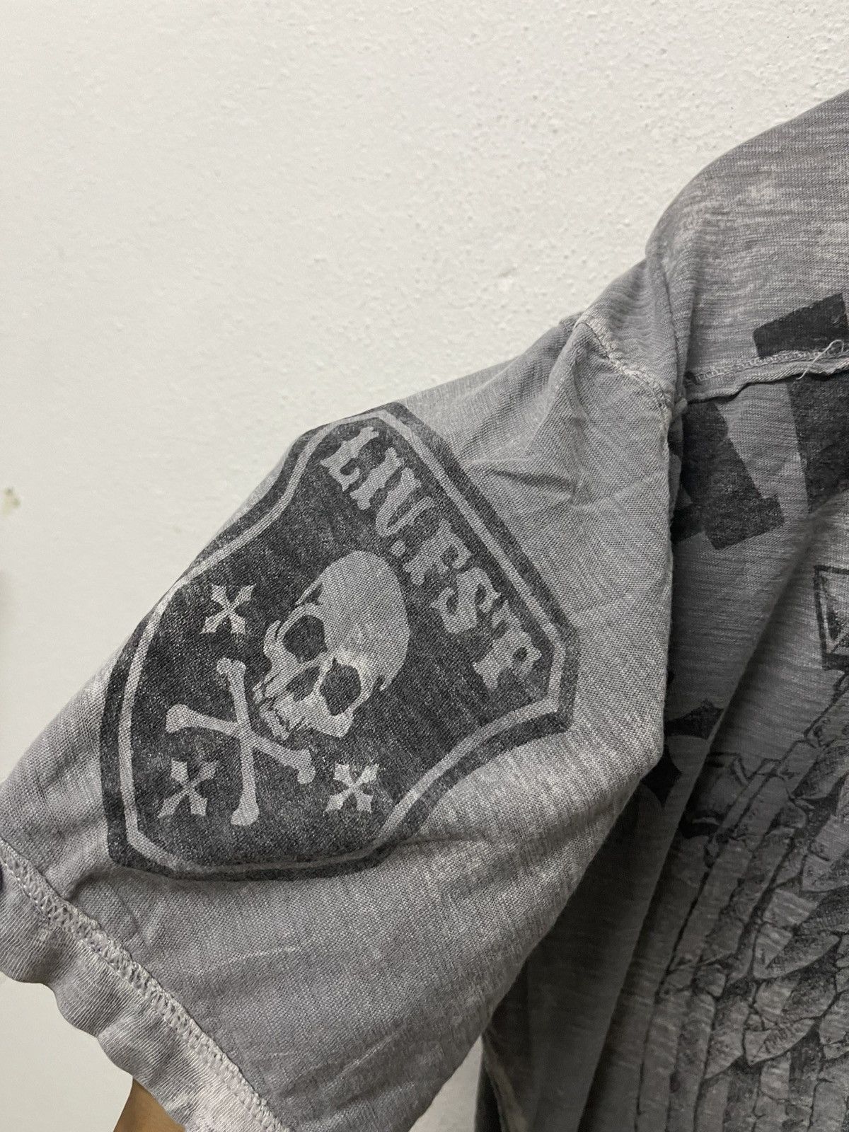 Affliction VINTAGE Y2K EAGLES AFFLICTION ACIDWASH HALF BUTTON SHIRT Size US XL / EU 56 / 4 - 9 Thumbnail