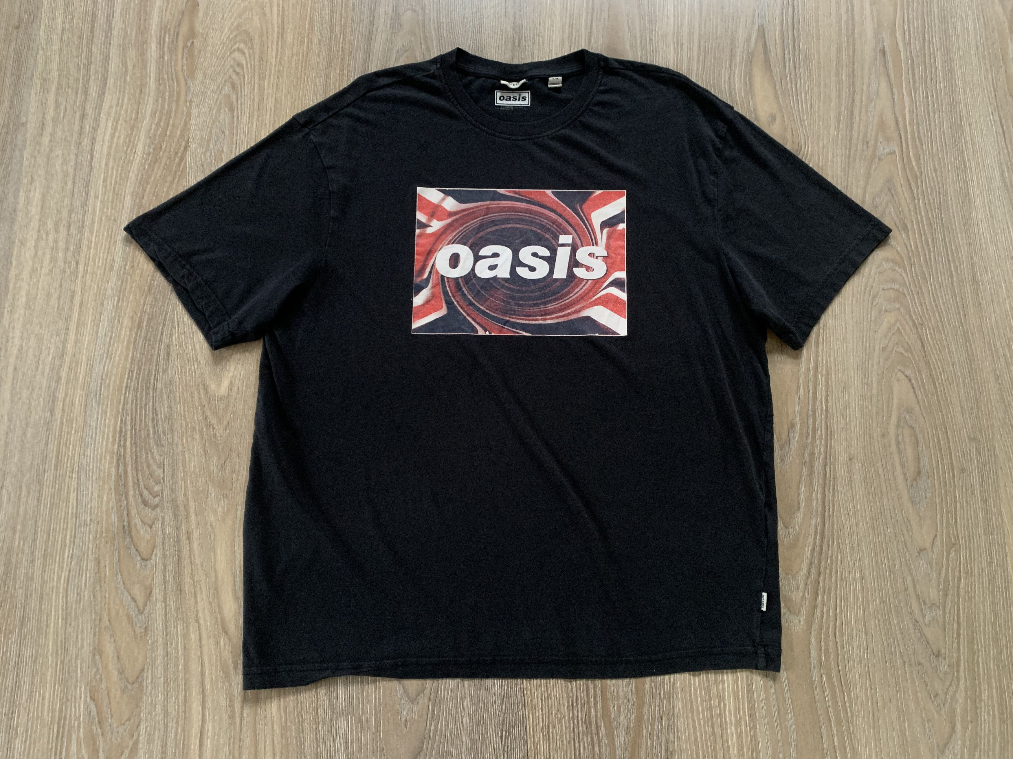Band Tees Oasis Gildan Big Logo T Shirt Size US XL / EU 56 / 4 - 2 Thumbnail