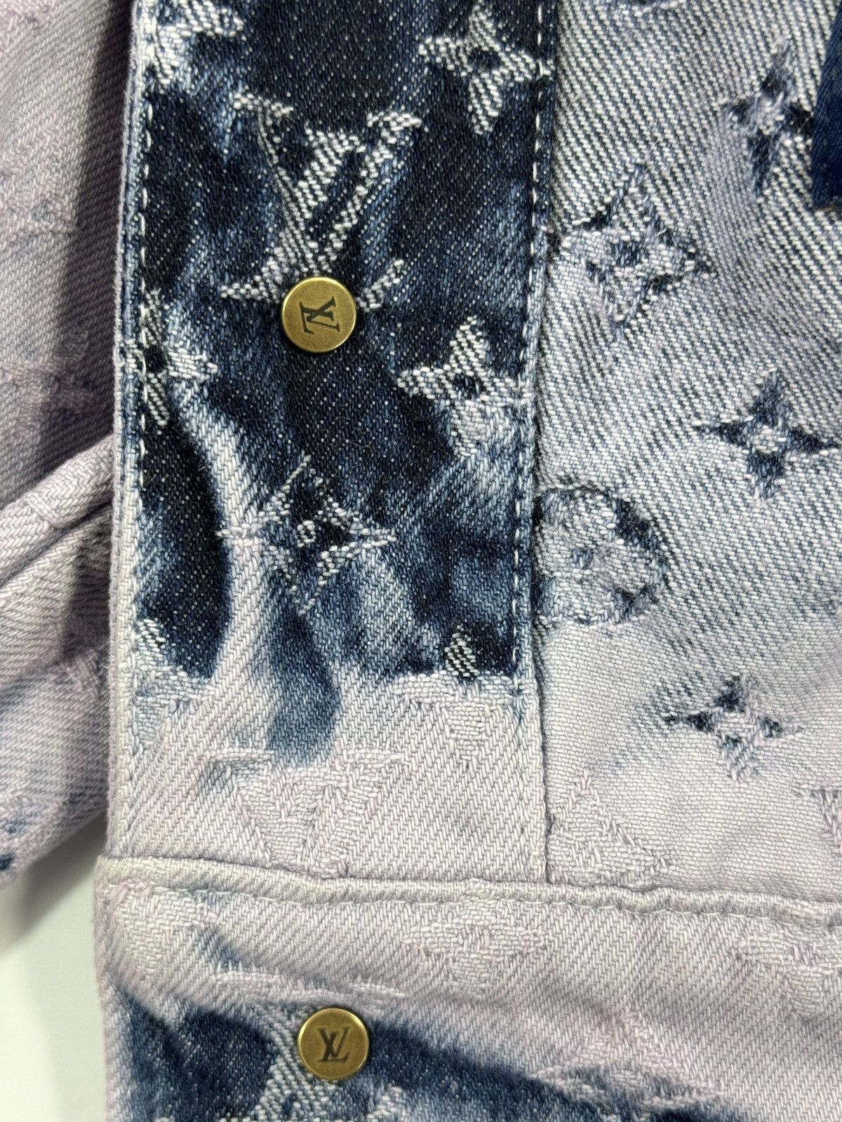 Louis Vuitton 2023 Lavender Fringed Monogram Boyhood Denim Jacket Size US M / EU 48-50 / 2 - 16 Thumbnail
