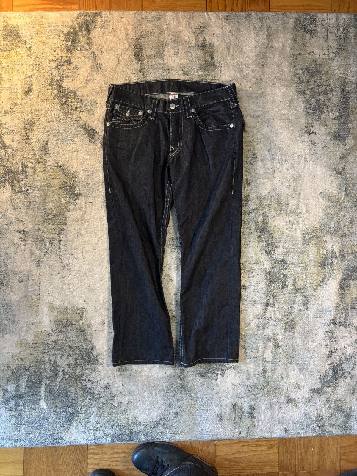 True Religion TRUE RELIGION JEANS - BLUE, WHITE STITCH - POCKET FLAP Size US 33 - 2 Thumbnail