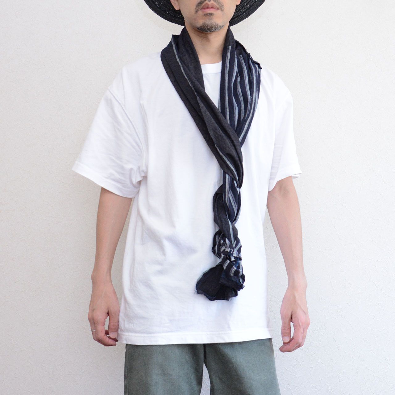 Other Japanese Vintage Fabric Indigo Dyed Cotton Stole Patchwork Size ONE SIZE - 11 Thumbnail