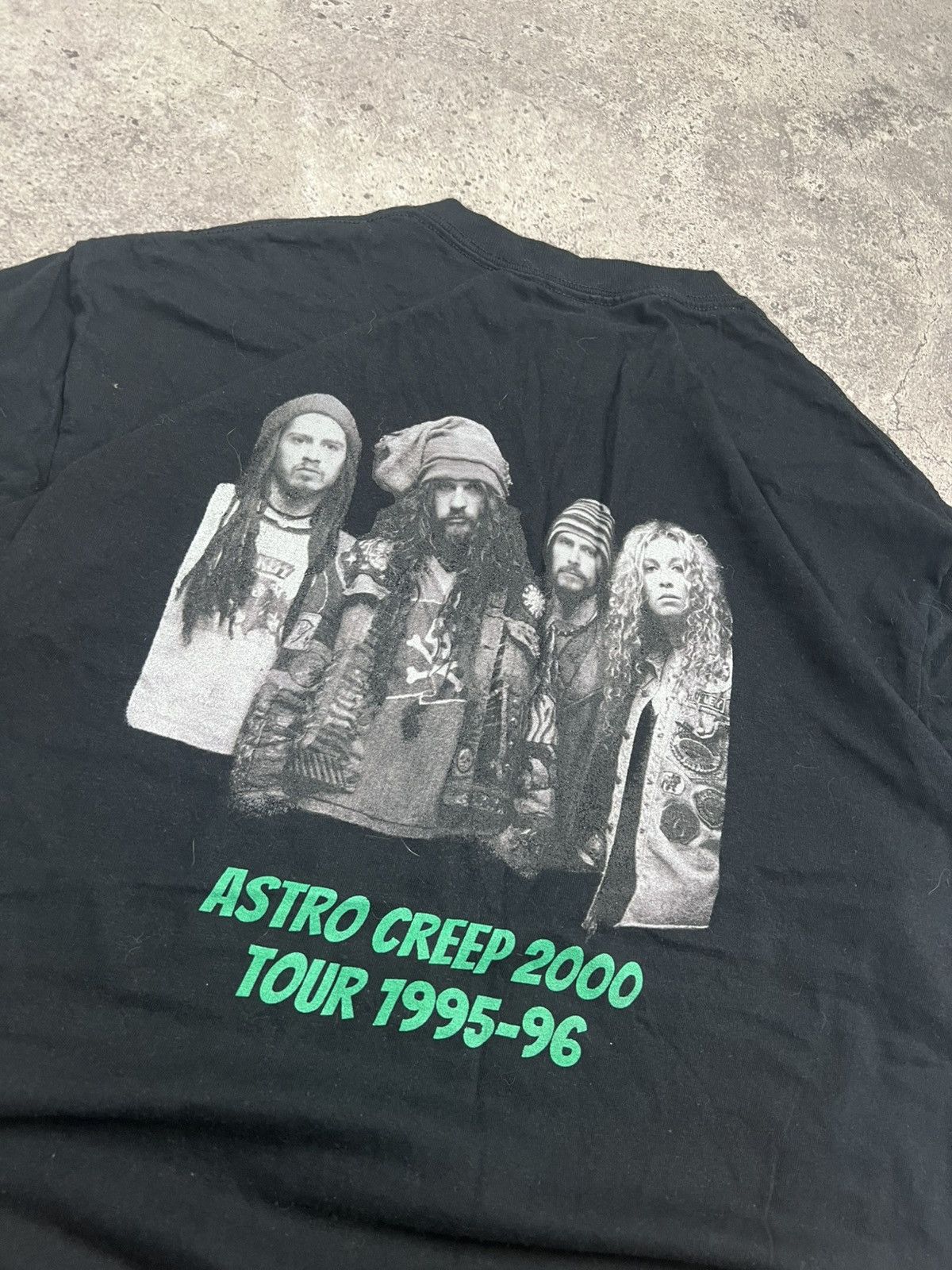 Vintage Vintage 1995 White Zombie Astro Creep 2000 Shirt Size US L / EU 52-54 / 3 - 4 Thumbnail