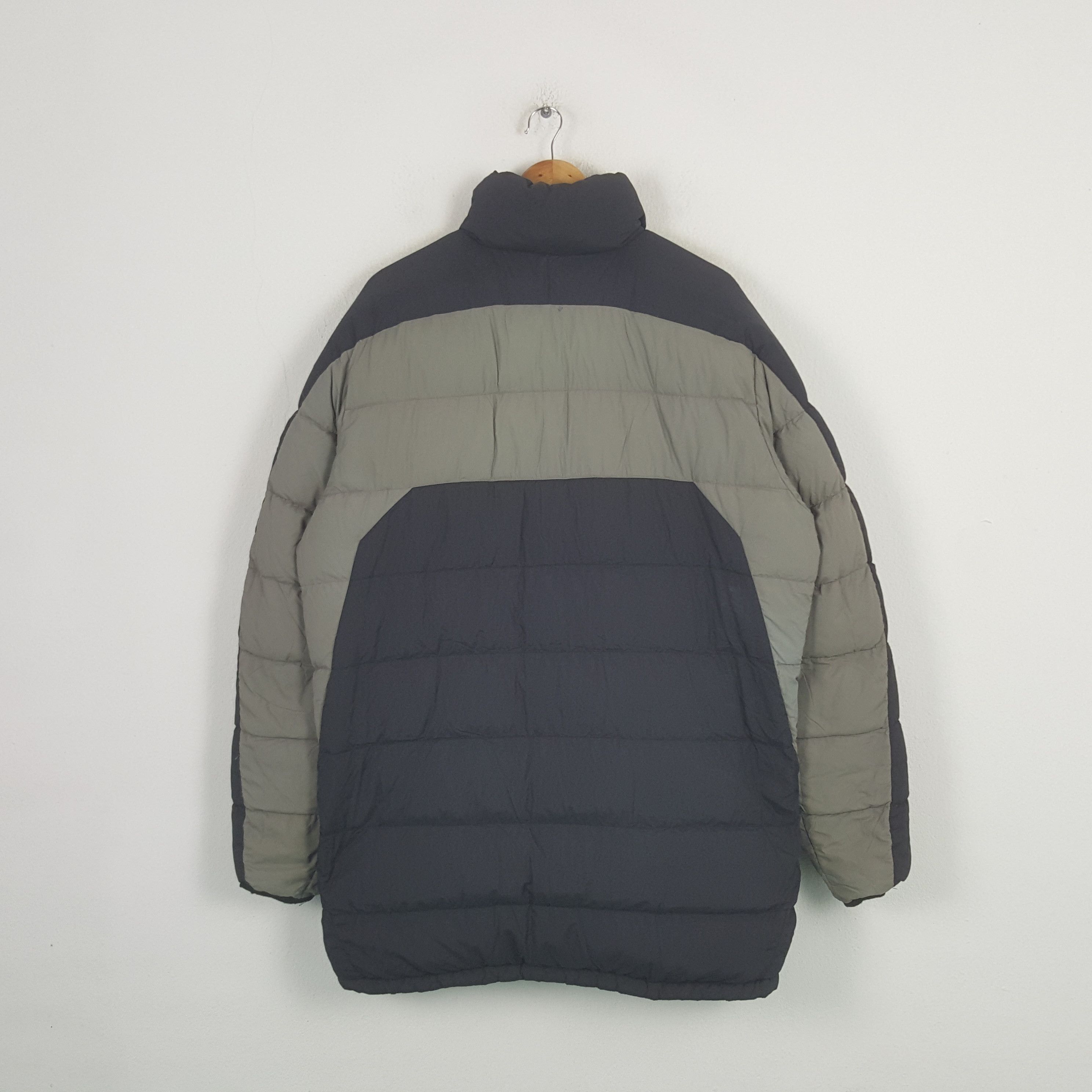 Nike ACG Vintage Nike ACG Reversible Outdoor Puffer Jacket RR17 Size US L / EU 52-54 / 3 - 5 Thumbnail