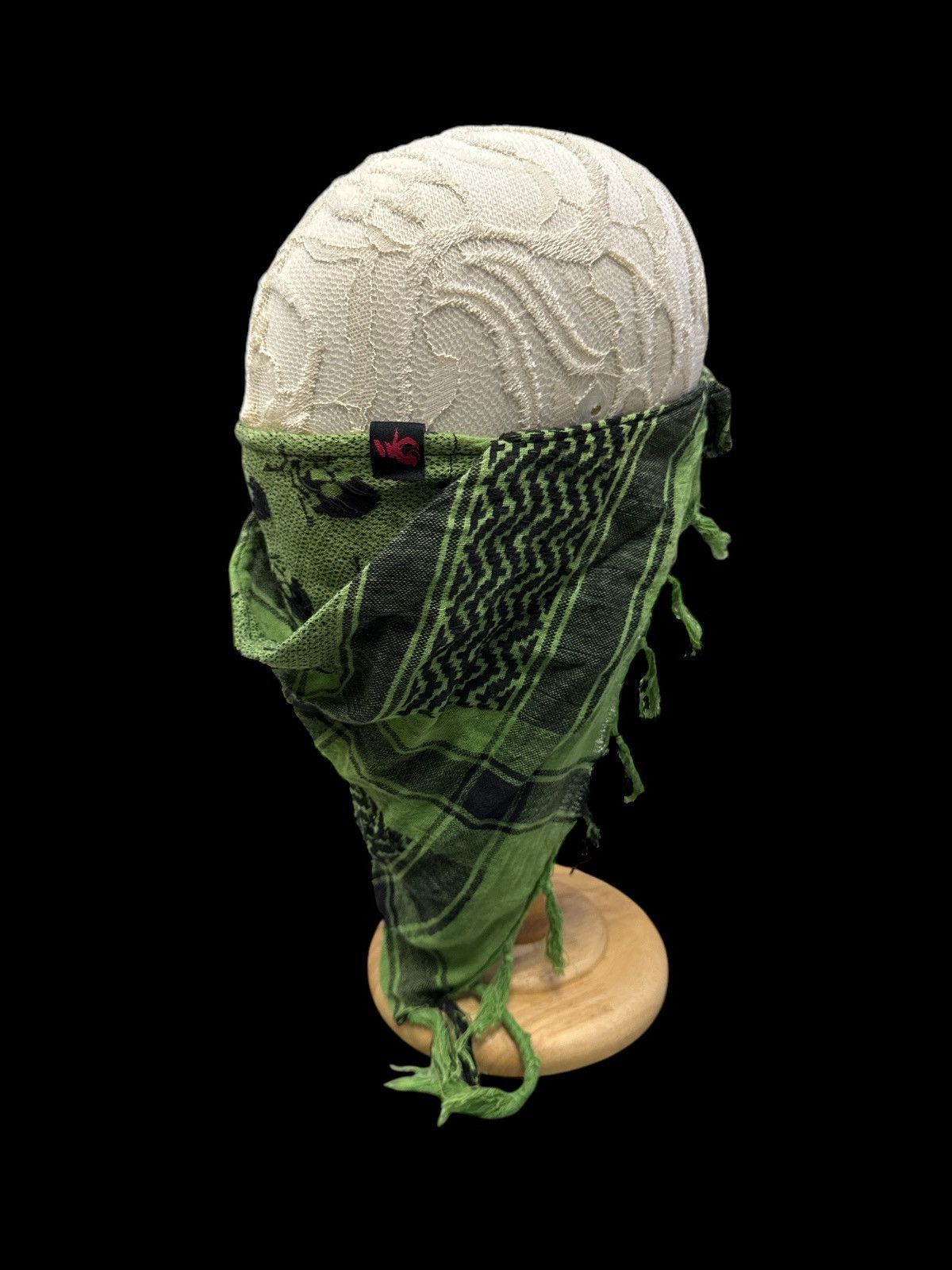 Other SKULLS MOTIVE KEFFIYEH SHEMAGH ARABIC STYLE MASK Size ONE SIZE - 2 Thumbnail