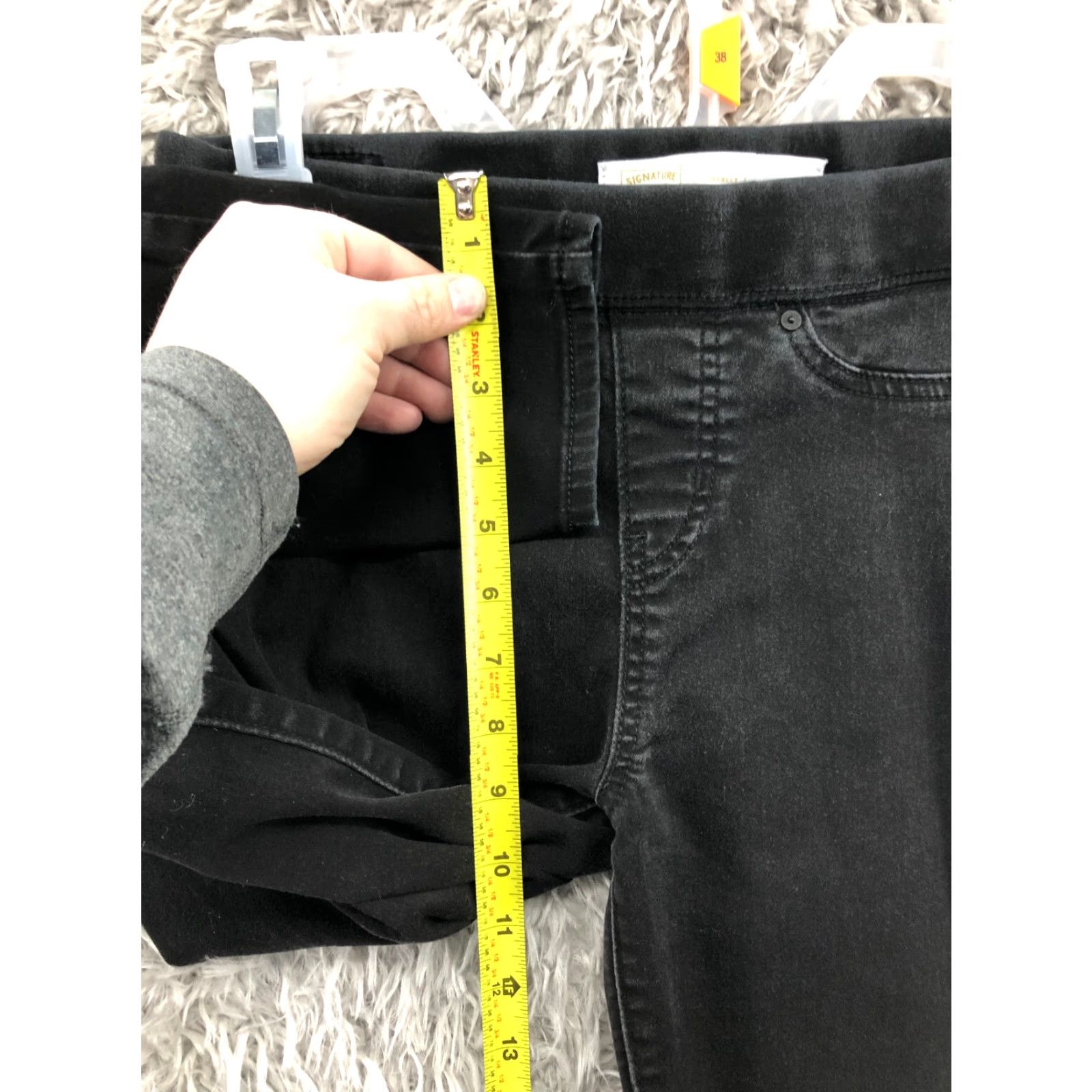 Levi's Levi's Pull-On Skinny Jeans Size 6 Womens Mid Rise Dark Wash Black Denim Size 28" / US 6 / IT 42 - 4 Thumbnail