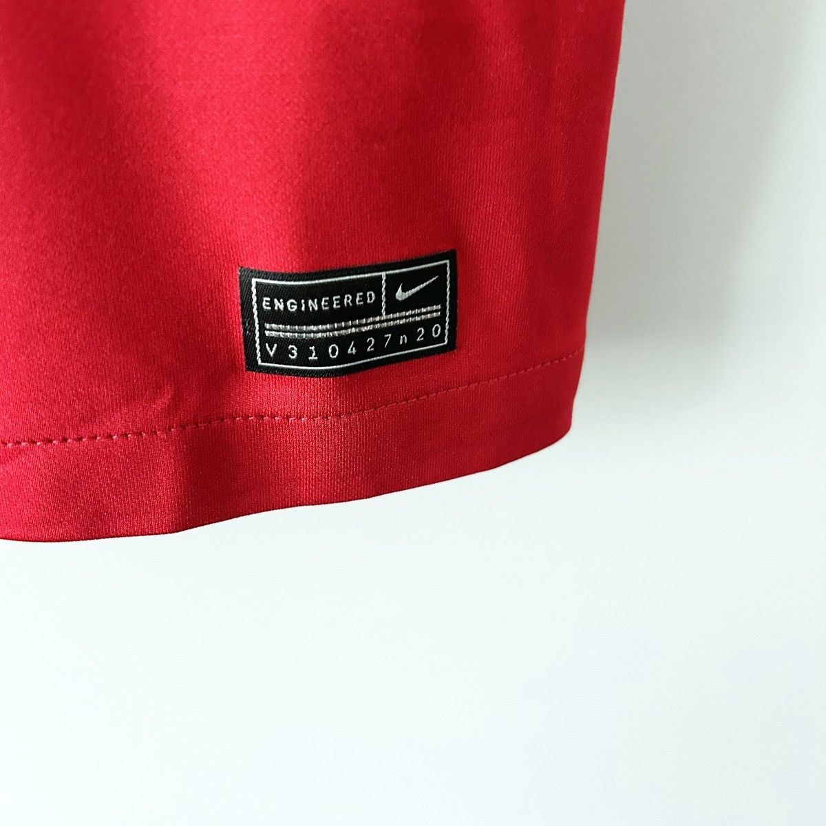 Nike Liverpool jersey 2020 2021 nike Size US M / EU 48-50 / 2 - 4 Thumbnail