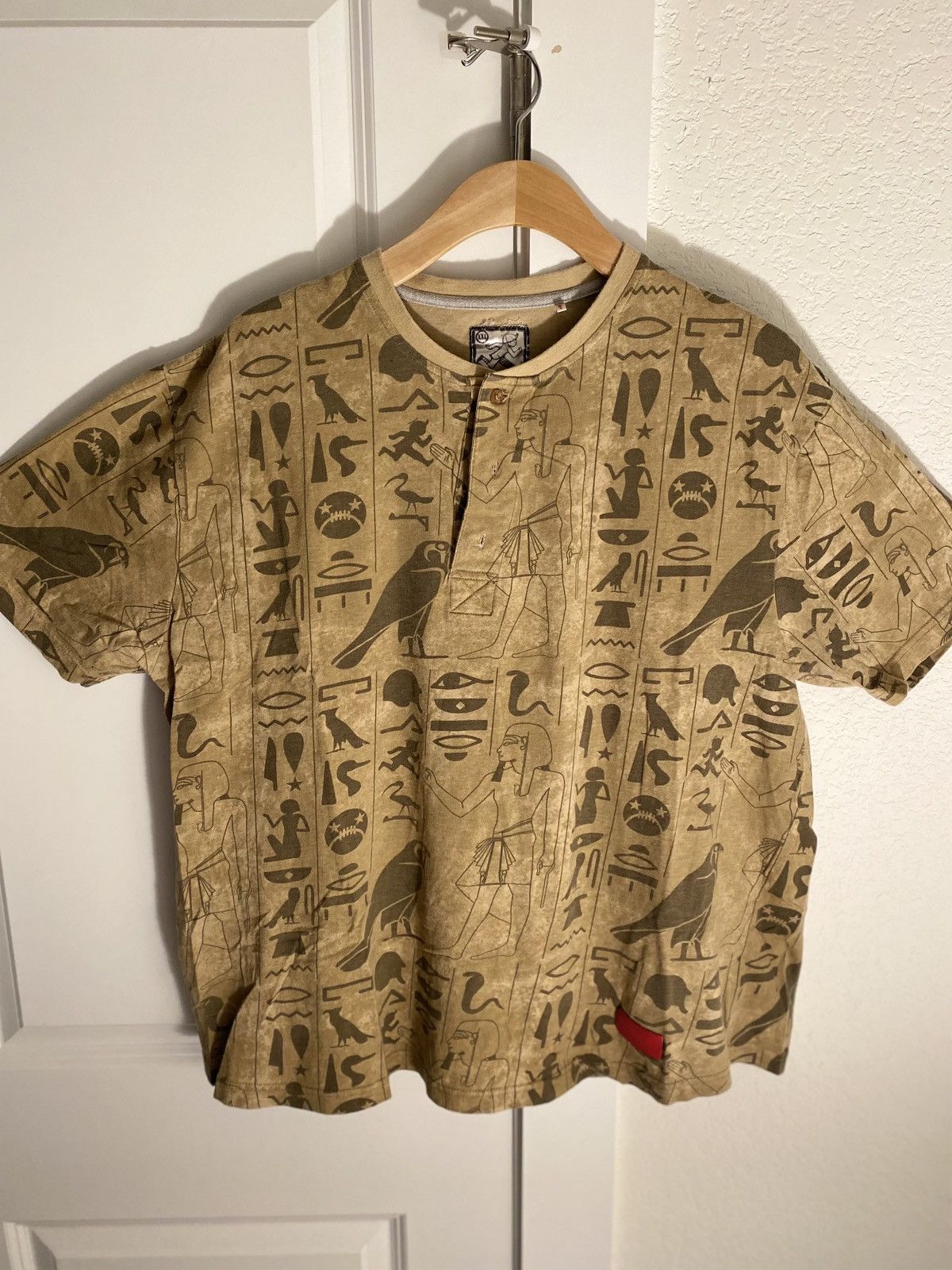 Play Cloths [RARE] Play Cloths Hieroglyphs T-shirt - XXL Size US XXL / EU 58 / 5 - 1 Thumbnail
