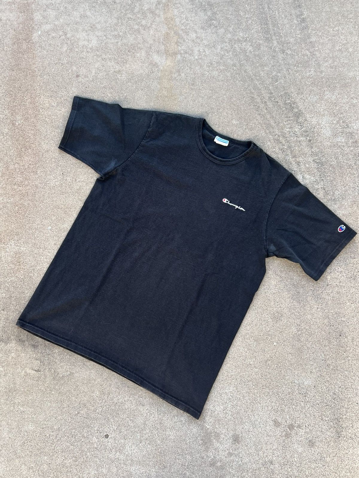 Champion × Vintage Vintage black champion t shirt Size US XL / EU 56 / 4 - 1 Thumbnail