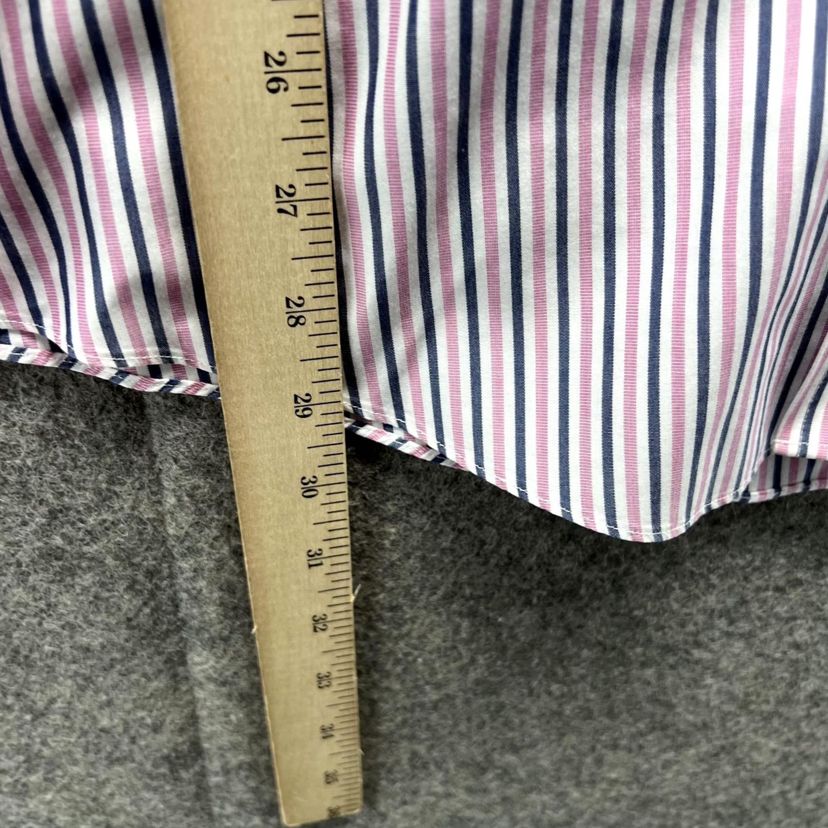 Brooks Brothers VINTAGE Brooks Brothers Shirt Men 15.5 33 Pink Striped Regent Supima Button-Down Size US L / EU 52-54 / 3 - 6 Thumbnail