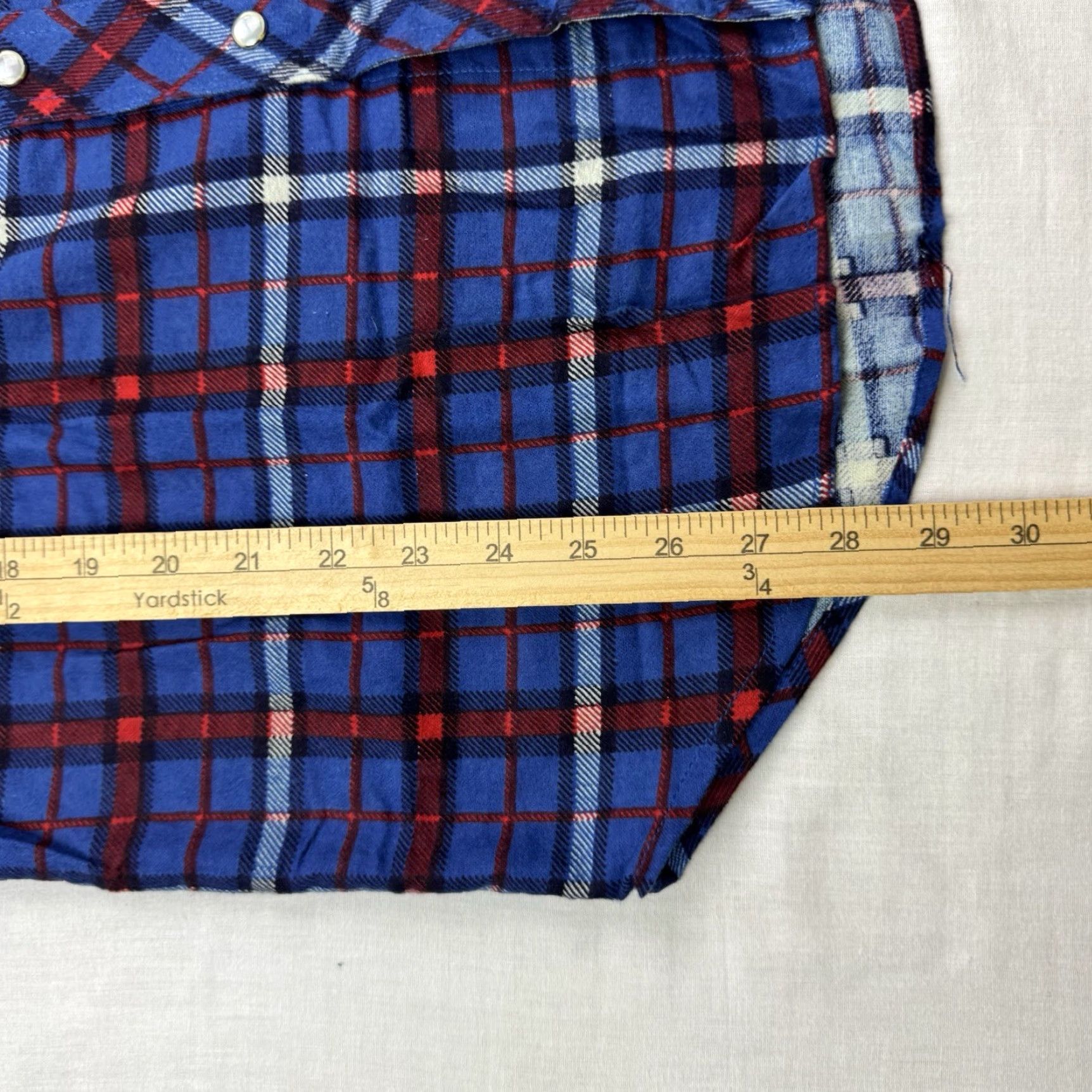 Vintage VINTAGE Sierra Pacific Shirt Adult Medium Plaid Flannel NWT Blue 90s Western Pear Snap Button-Up Mens Size US M / EU 48-50 / 2 - 7 Thumbnail
