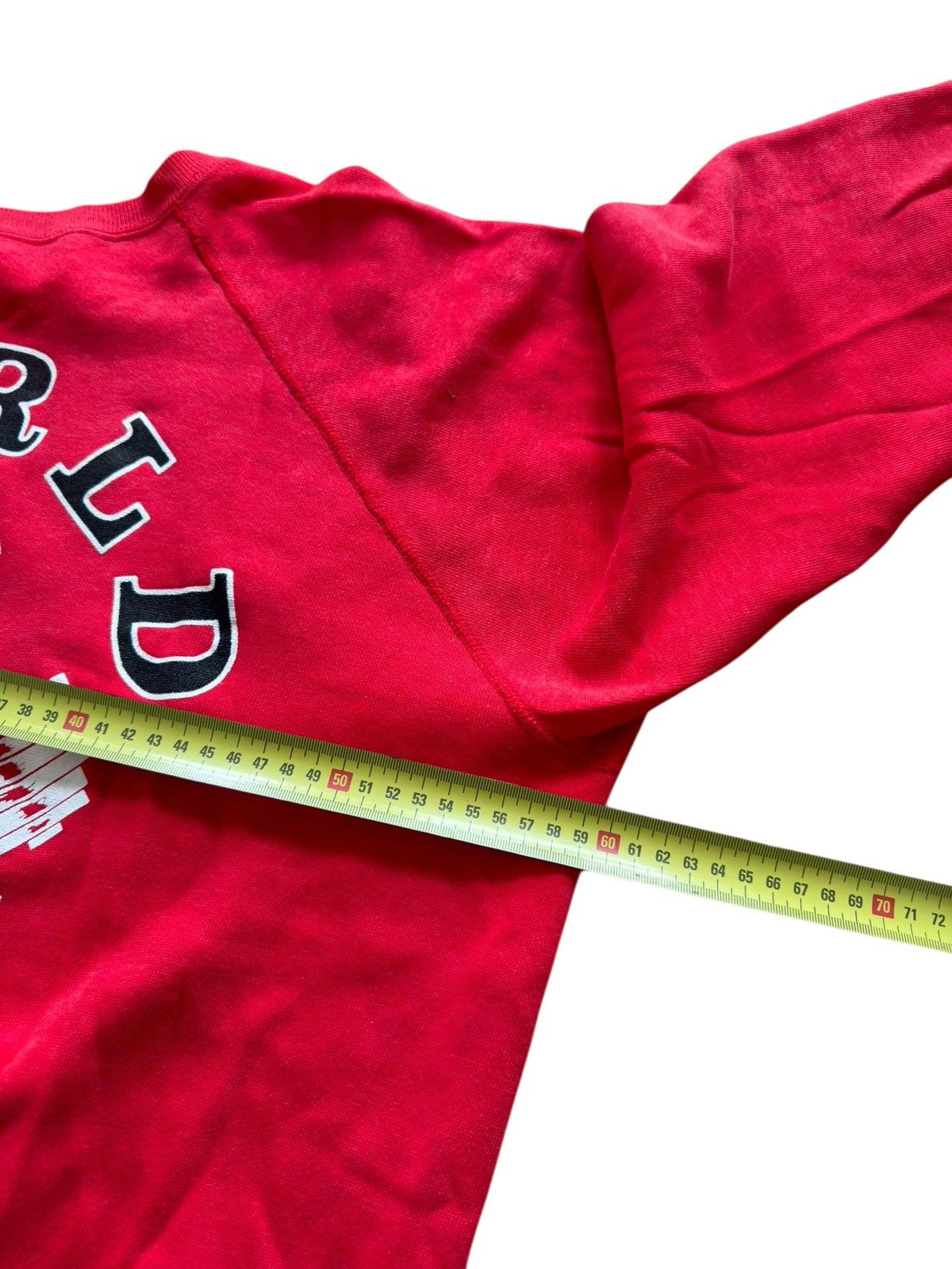 Vintage *RARE* WORLD GYM CREWNECK SWEATER GORILLA BODYBUILDING SWEAT Size US M / EU 48-50 / 2 - 6 Thumbnail