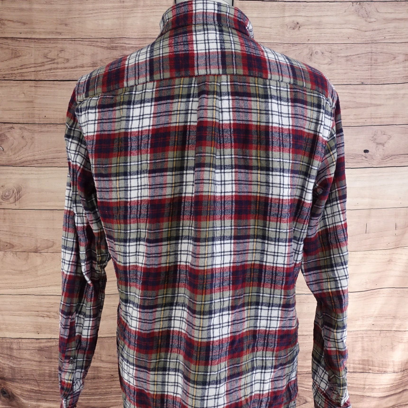 Croft & Barrow CROFT & BARROW Plaid Button-Up Shirt Long Sleeve Adult Medium Multicolor Business Casual Mens Size US M / EU 48-50 / 2 - 4 Thumbnail