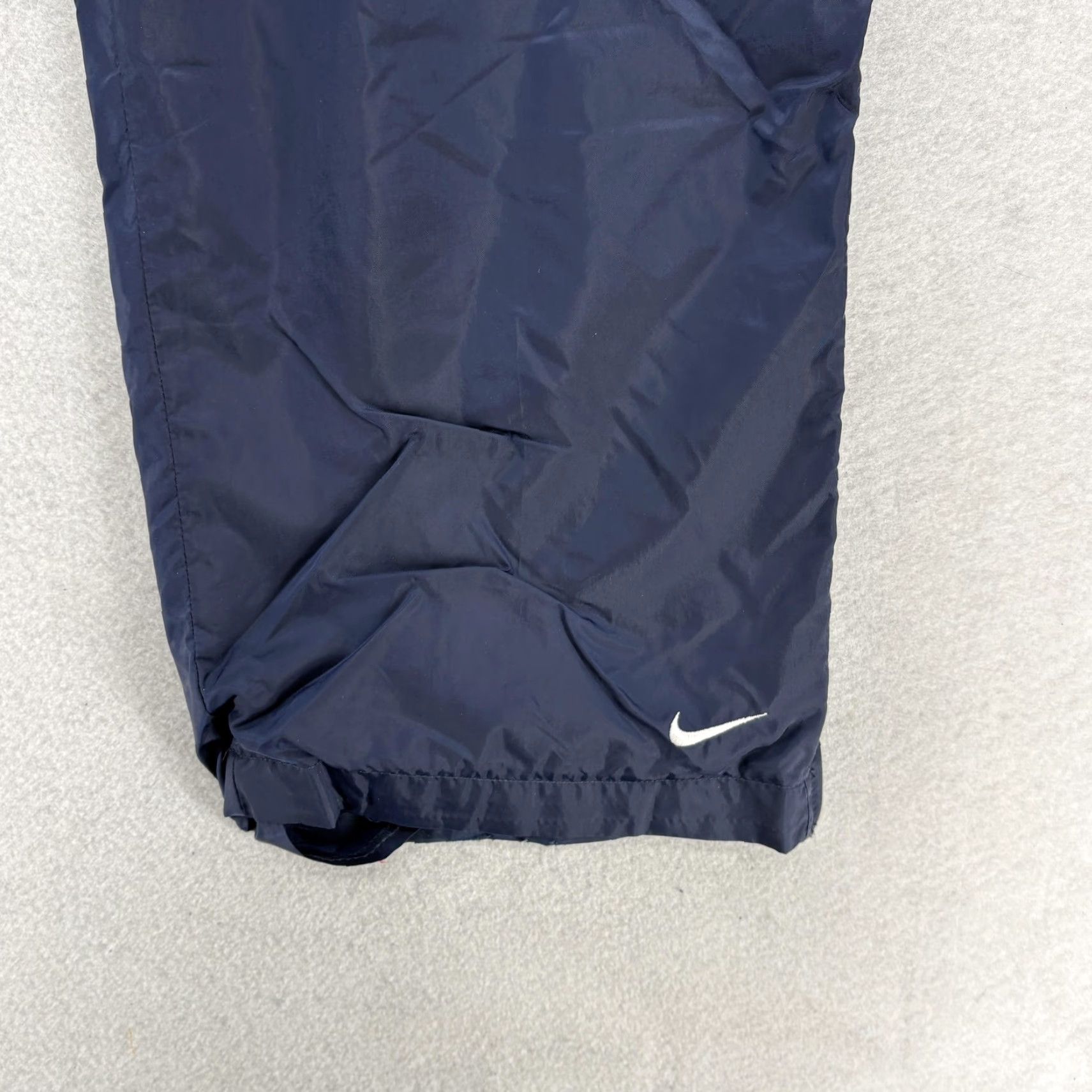 Nike VINTAGE Nike Woven Track Pants Mens M Blue Lined Elastic Zip Hem Gym 90s Size US 31 - 3 Thumbnail