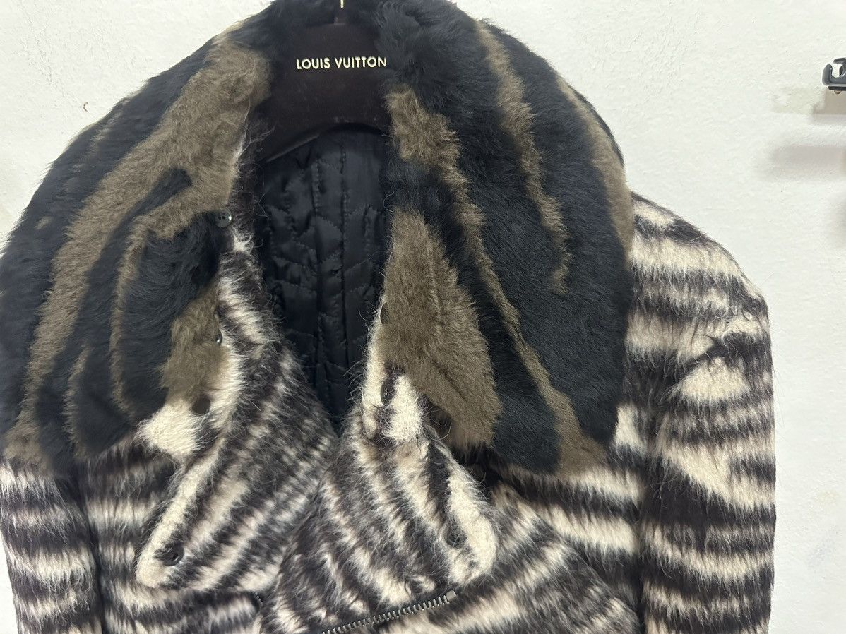 Bottega Veneta [FINAL PRICE] Bottega Venetta Lamb Fur Jacket [RRP $2,900] Size US S / EU 44-46 / 1 - 8 Thumbnail