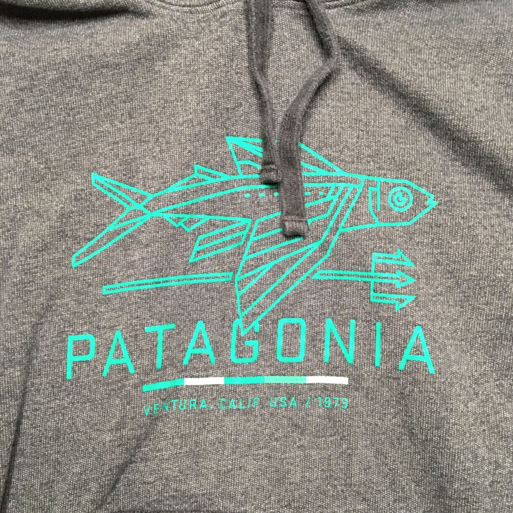 Patagonia Patagonia Hoodie Mens Small Gray Trident Terry Organic Geodesic Flying Fish Logo Cotton Blend All Seasons Hooded Pockets Regular Fit Shirt? Size US S / EU 44-46 / 1 - 4 Thumbnail