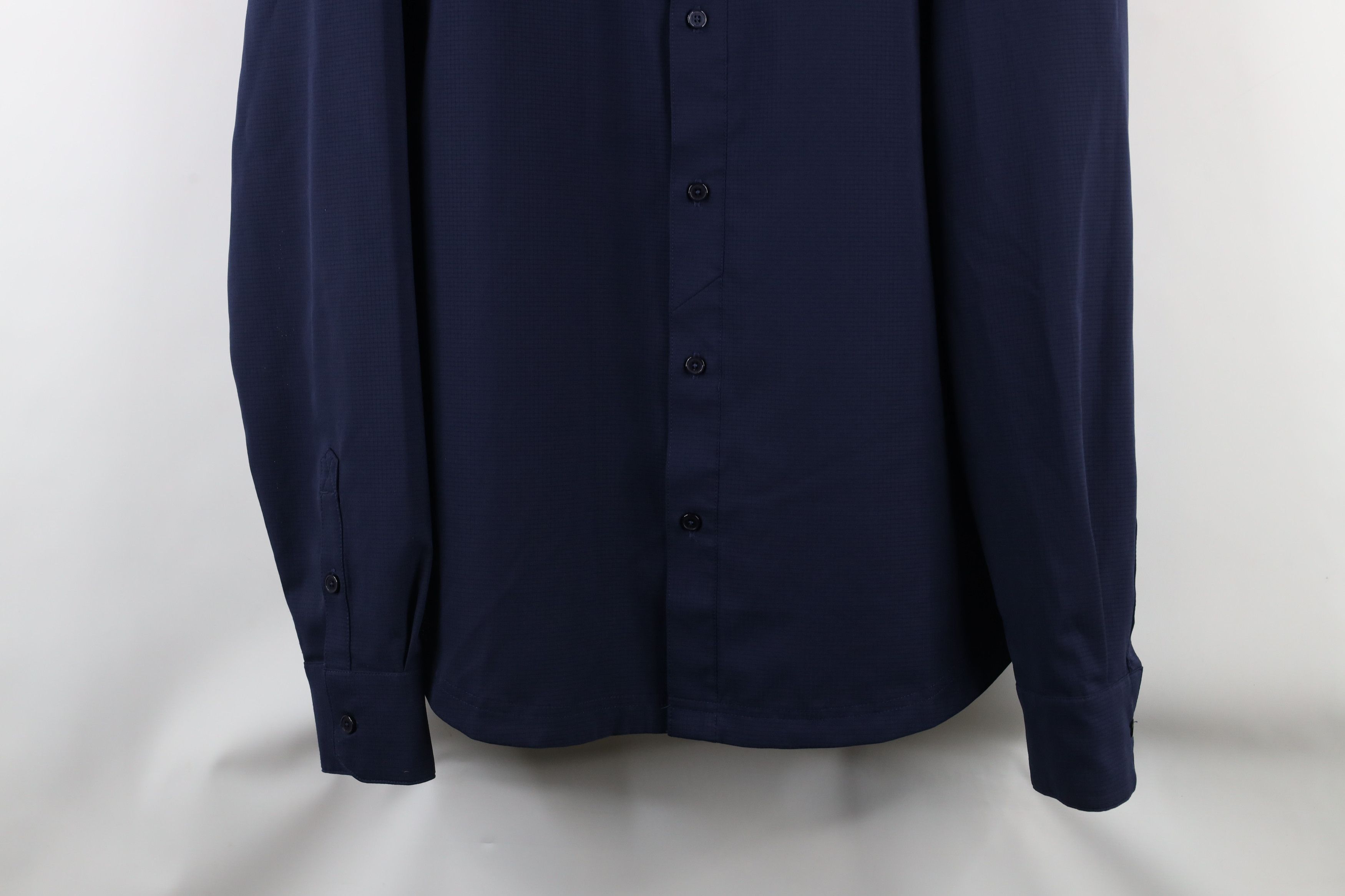 Under Armour × Vintage Under Armour Loose Fit Knit Collared Button Shirt Navy Blue Size US L / EU 52-54 / 3 - 3 Thumbnail