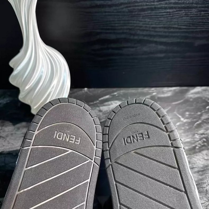 Fendi Fendi Black and White LowTop Sneakers Size US 9 / EU 42 - 6 Thumbnail