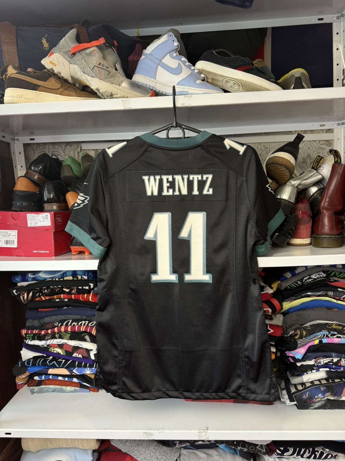 NFL Nike Eagles Carson Wentz #11 Football Jersey WOMEN MEDIUM Size M / US 6-8 / IT 42-44 - 20 Thumbnail