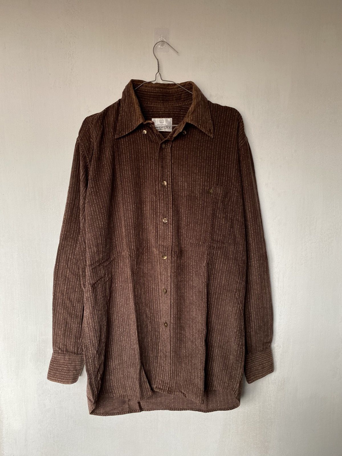Givenchy Vintage Givenchy Classic Button Shirt Size US M / EU 48-50 / 2 - 1 Thumbnail