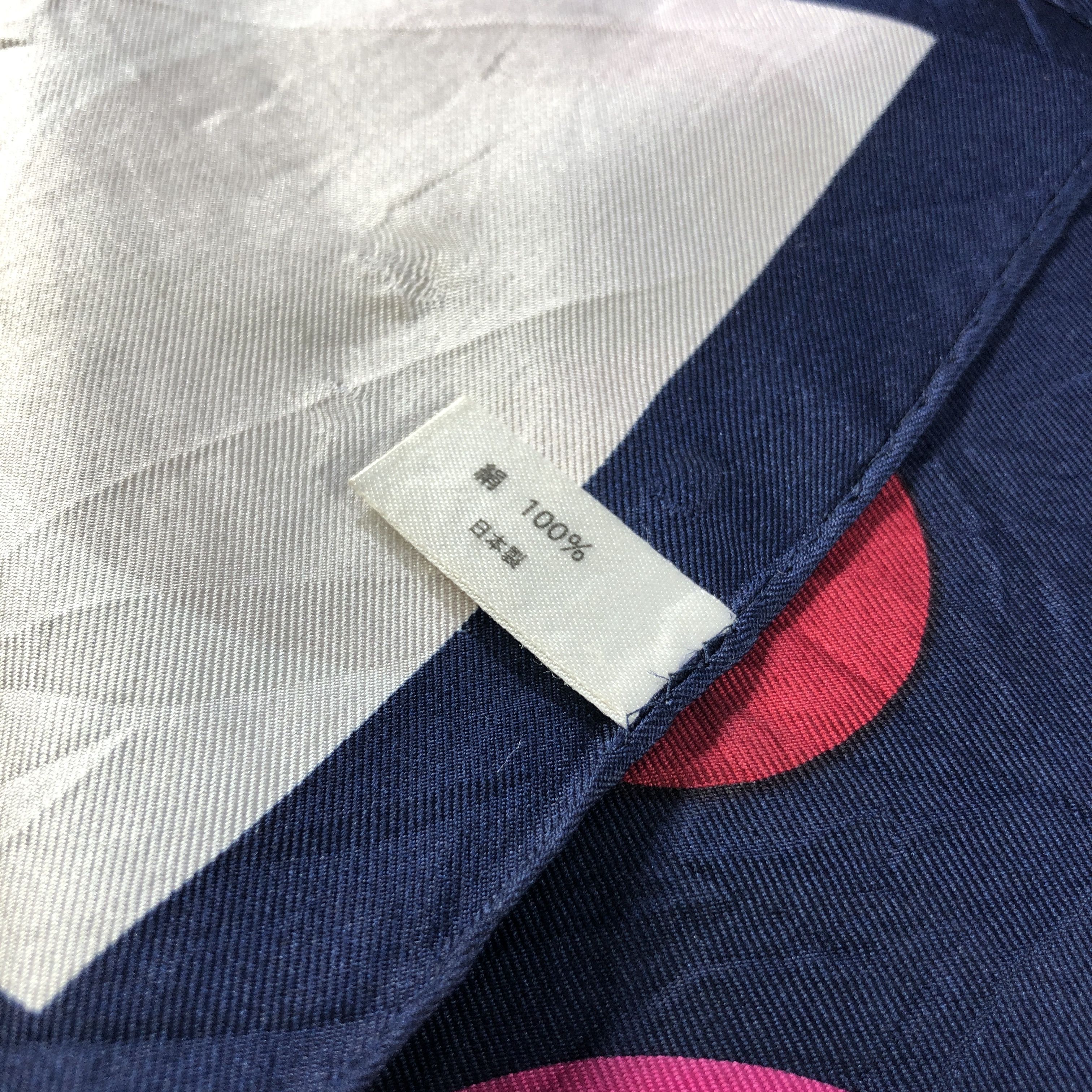 Japanese Brand Vintage Luxury Abstract Silk Scarf M1283 Size ONE SIZE - 4 Thumbnail